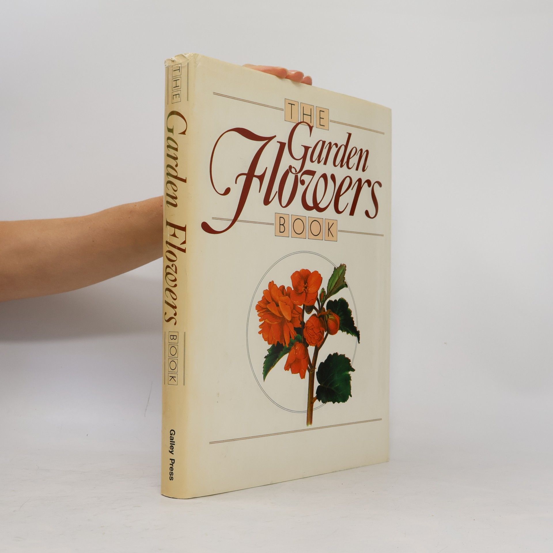 Vladimír Mölzer The Garden Flowers Book