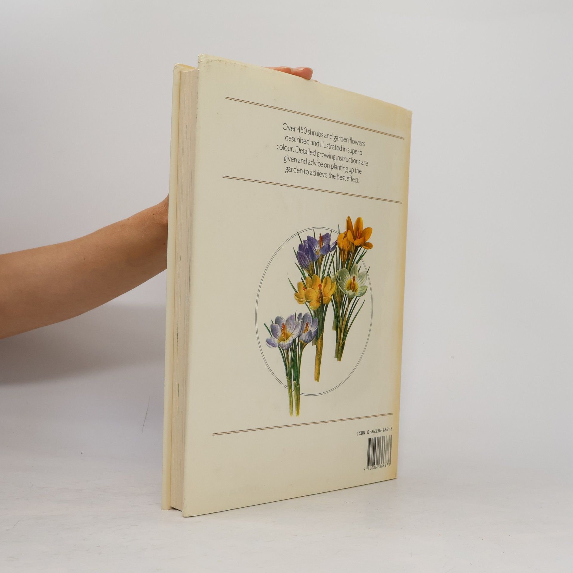 Vladimír Mölzer The Garden Flowers Book