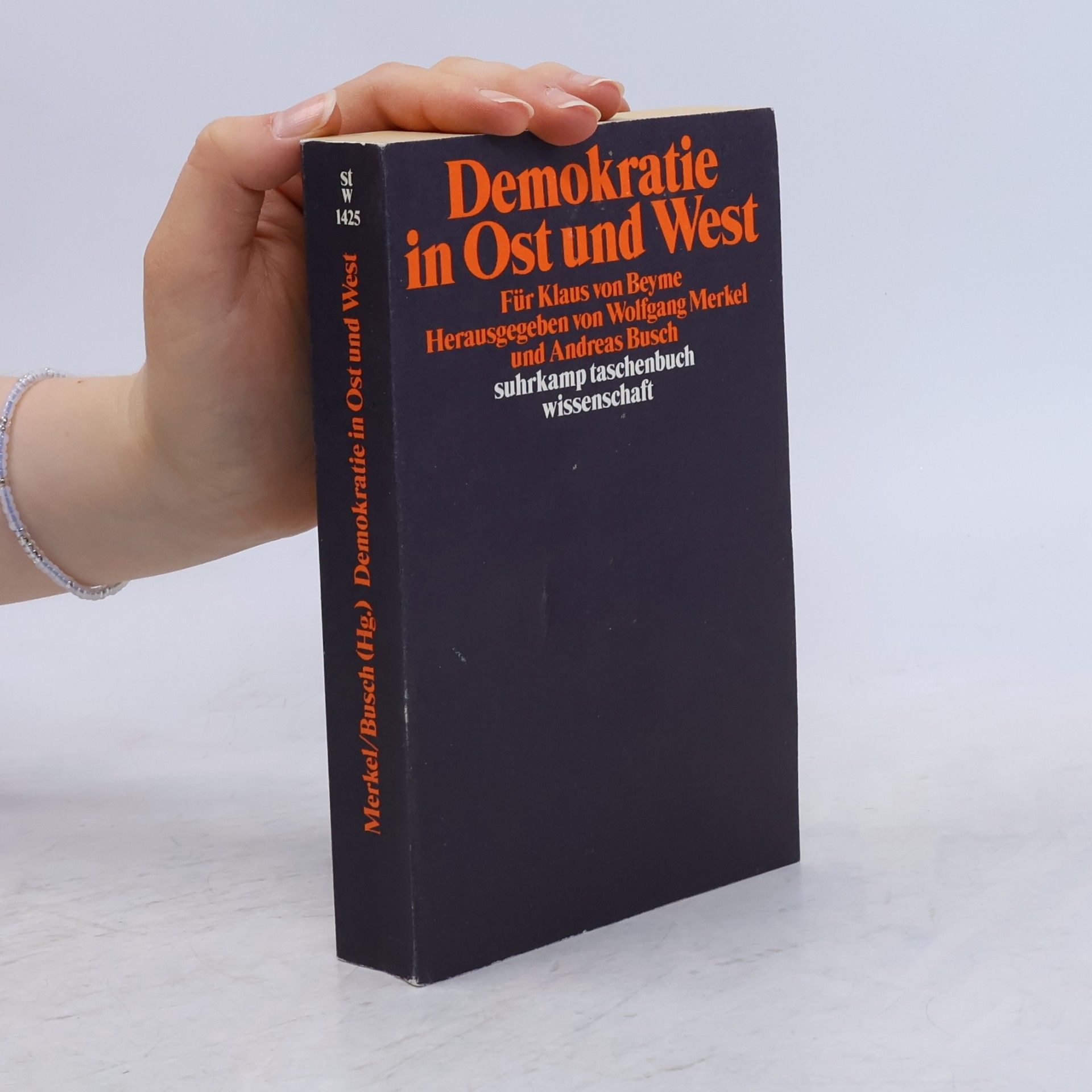 Demokratie in Ost und West