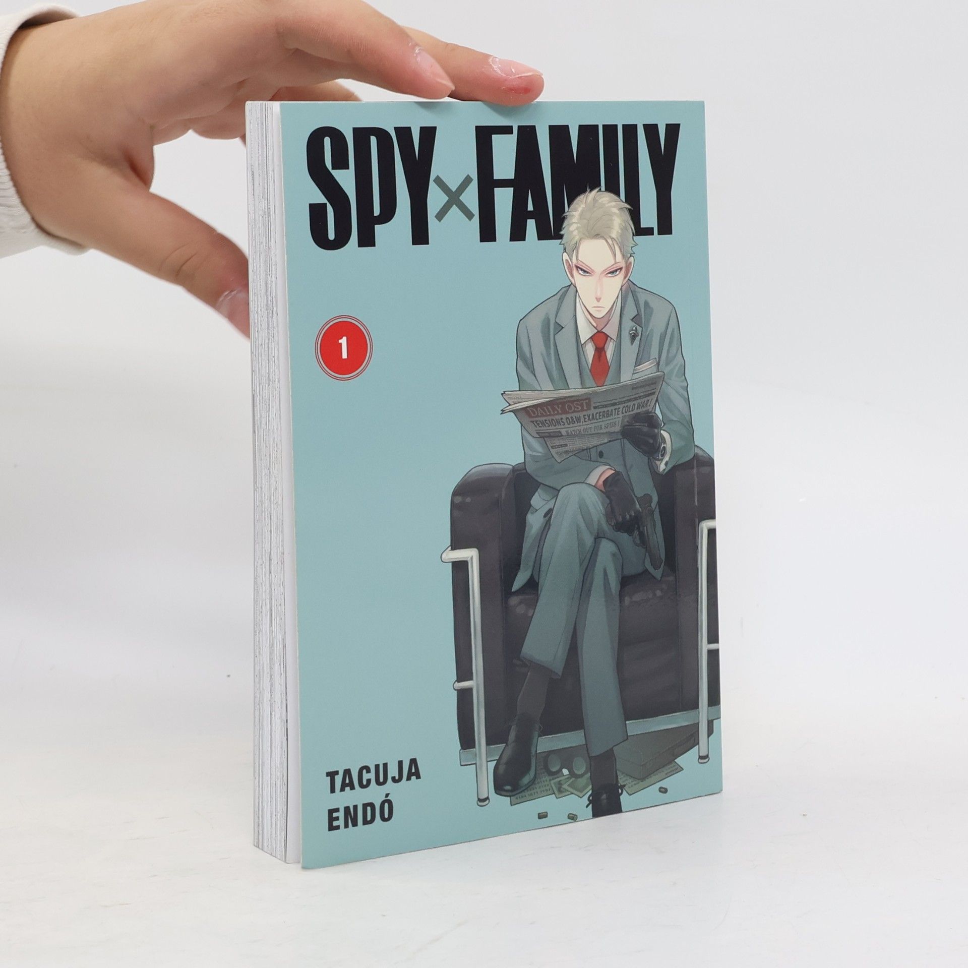 Tacuja Endó Spy x Family 1