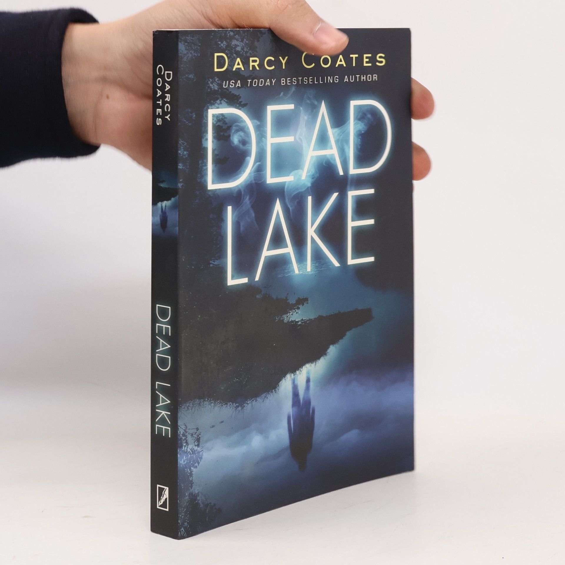 Darcy Coates Dead Lake
