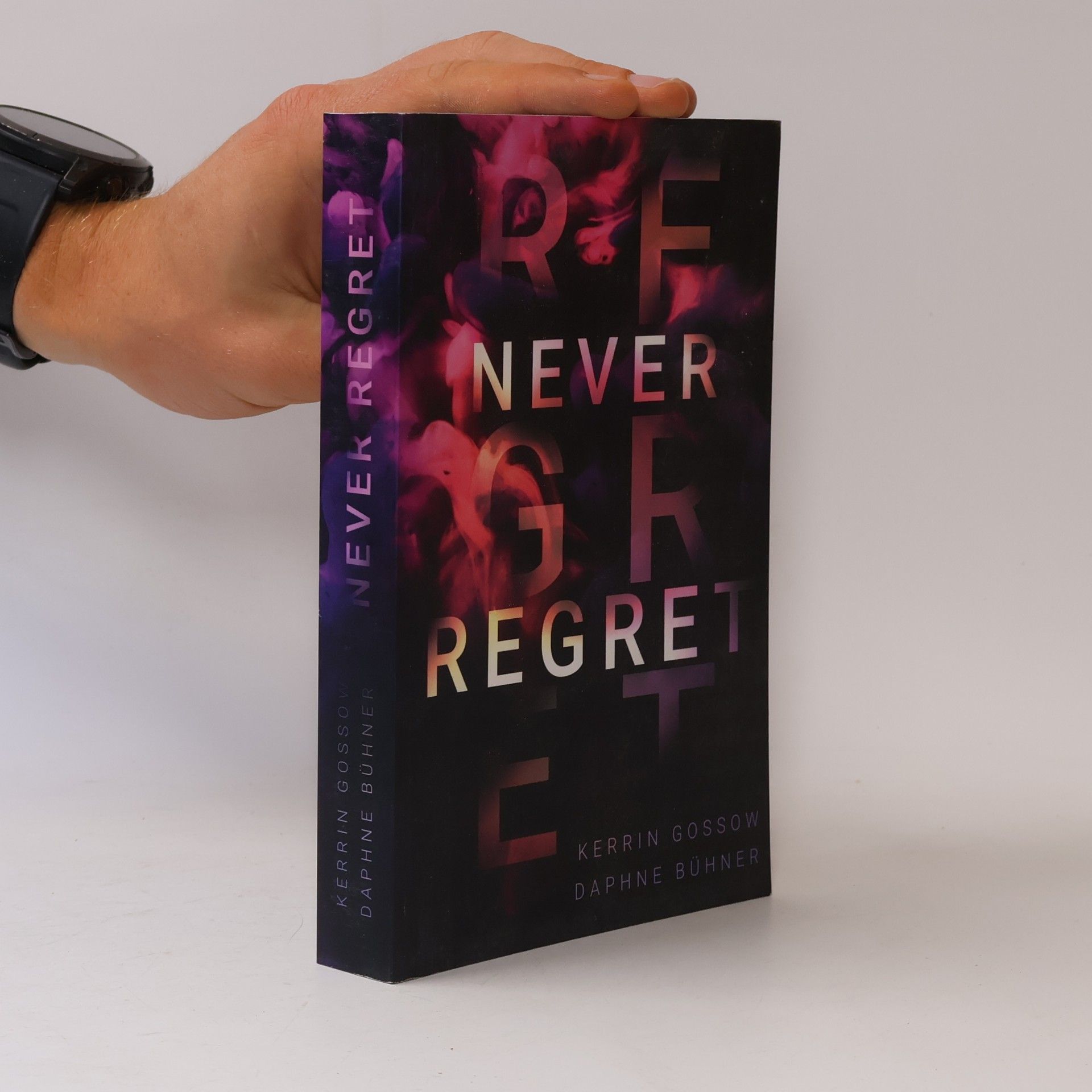 Kerrin Glossow Never Regret