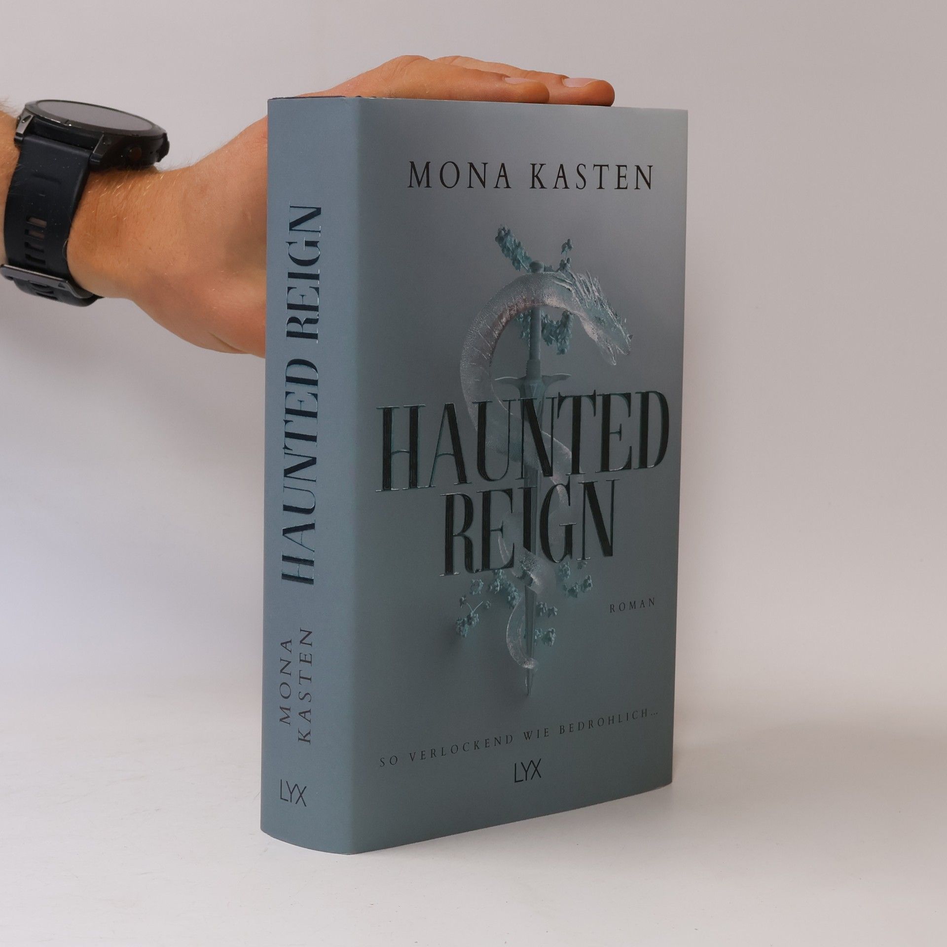 Mona Kasten Haunted Reign / Everfall Academy Bd.2