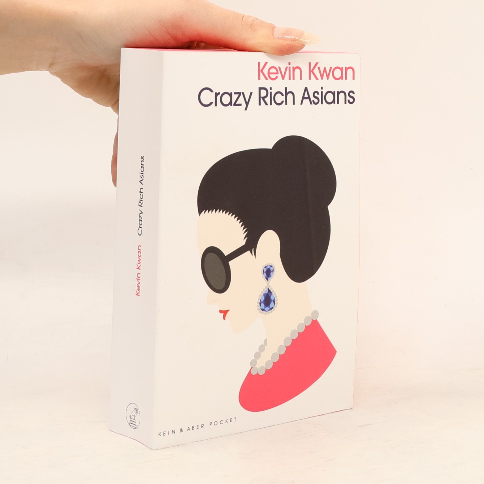 Kevin Kwan Crazy Rich Asians