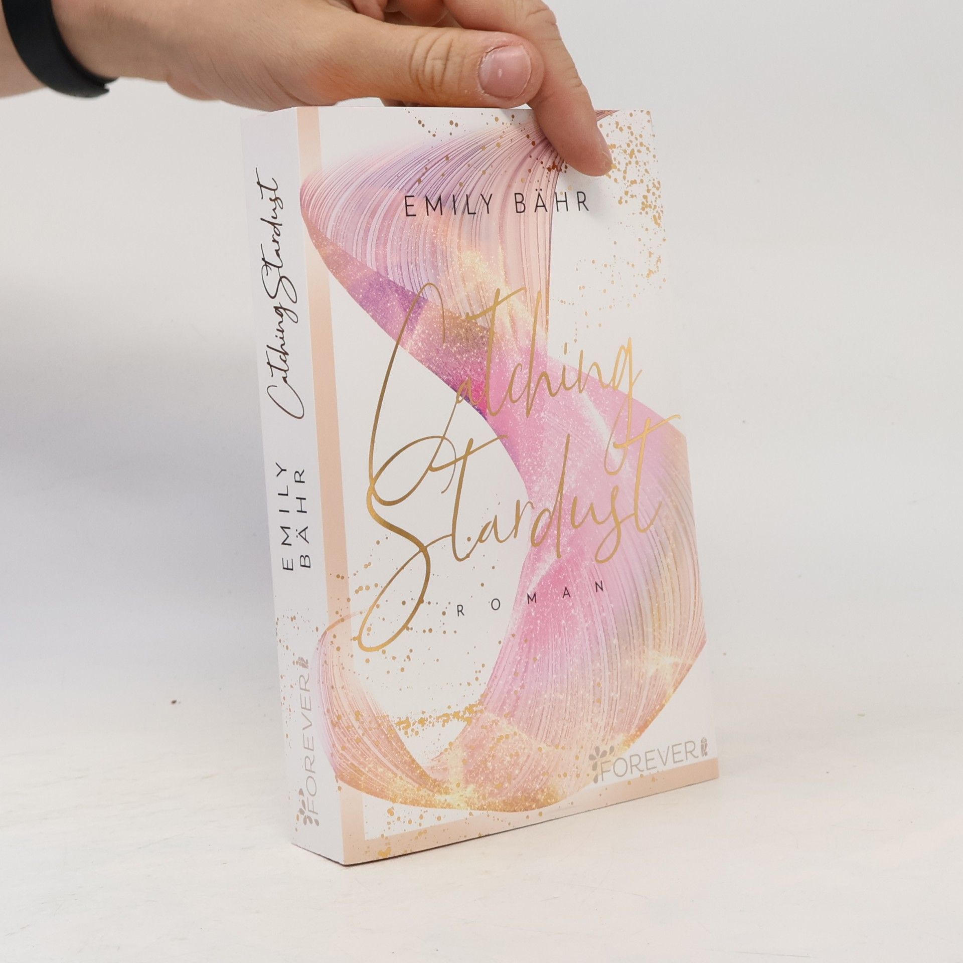 Emily Bähr Catching Stardust