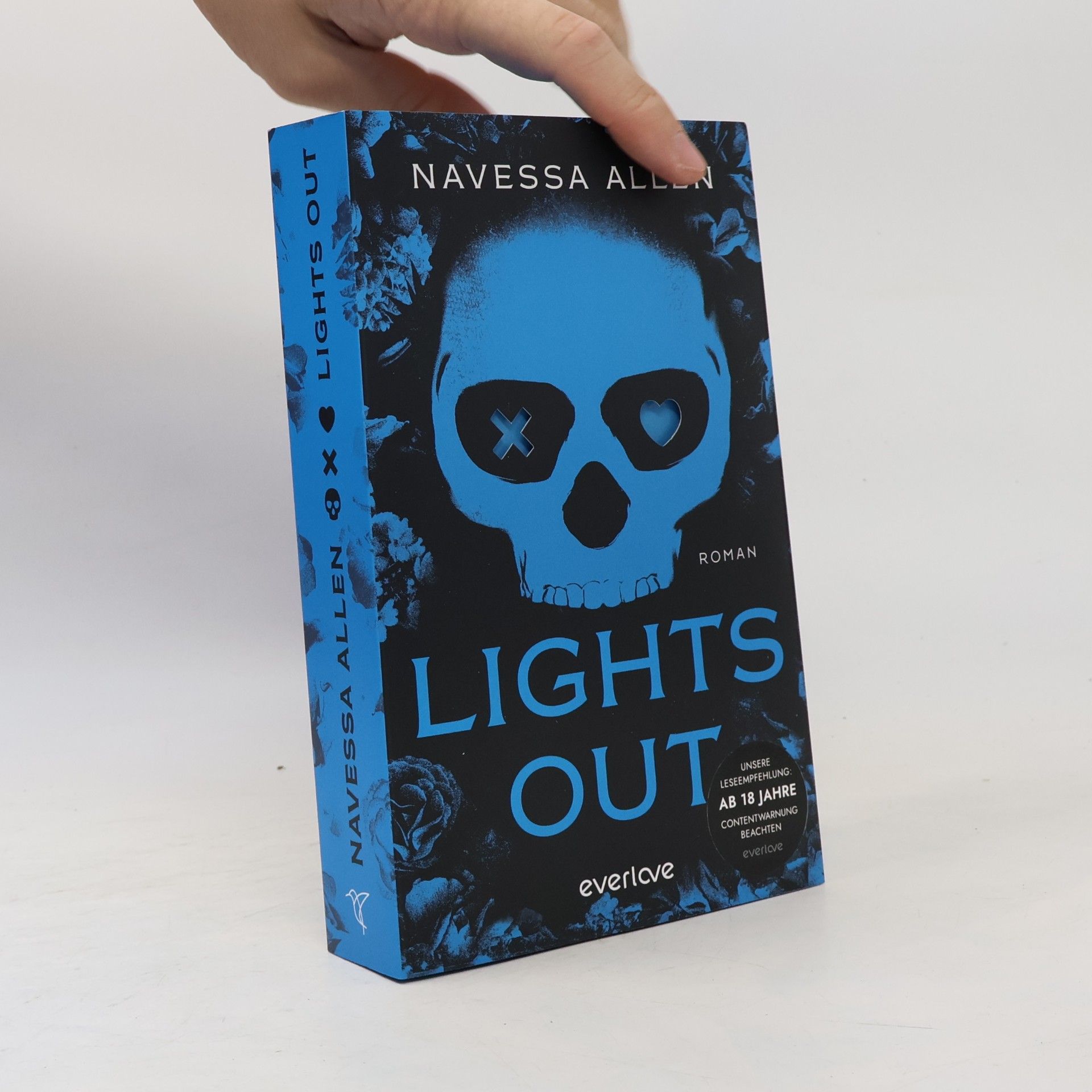 Navessa Allen Lights Out