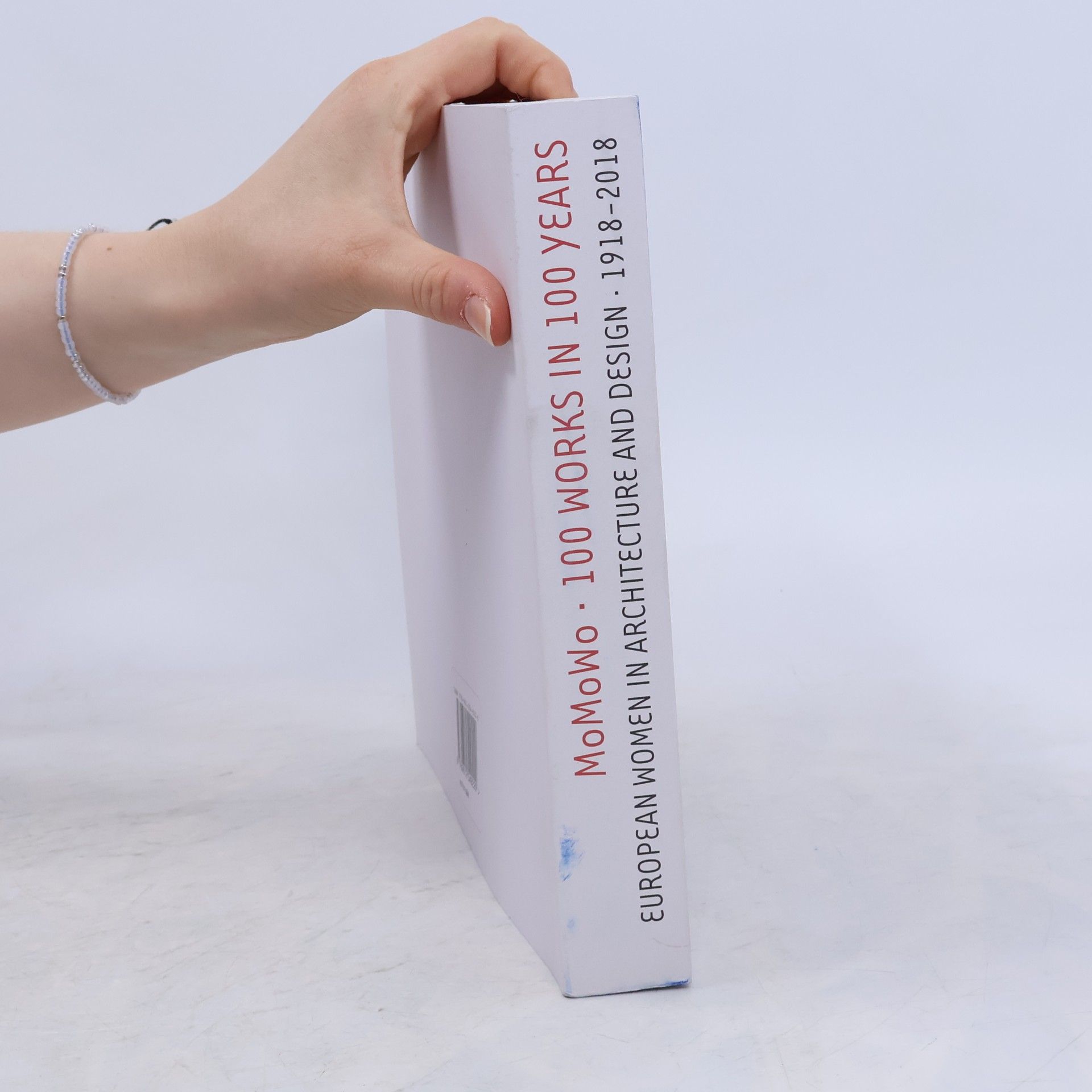 Ana Fernandez Garcia MoMoWo · 100 projects in 100 years. European Women in Architecture and Design · 1918-2018