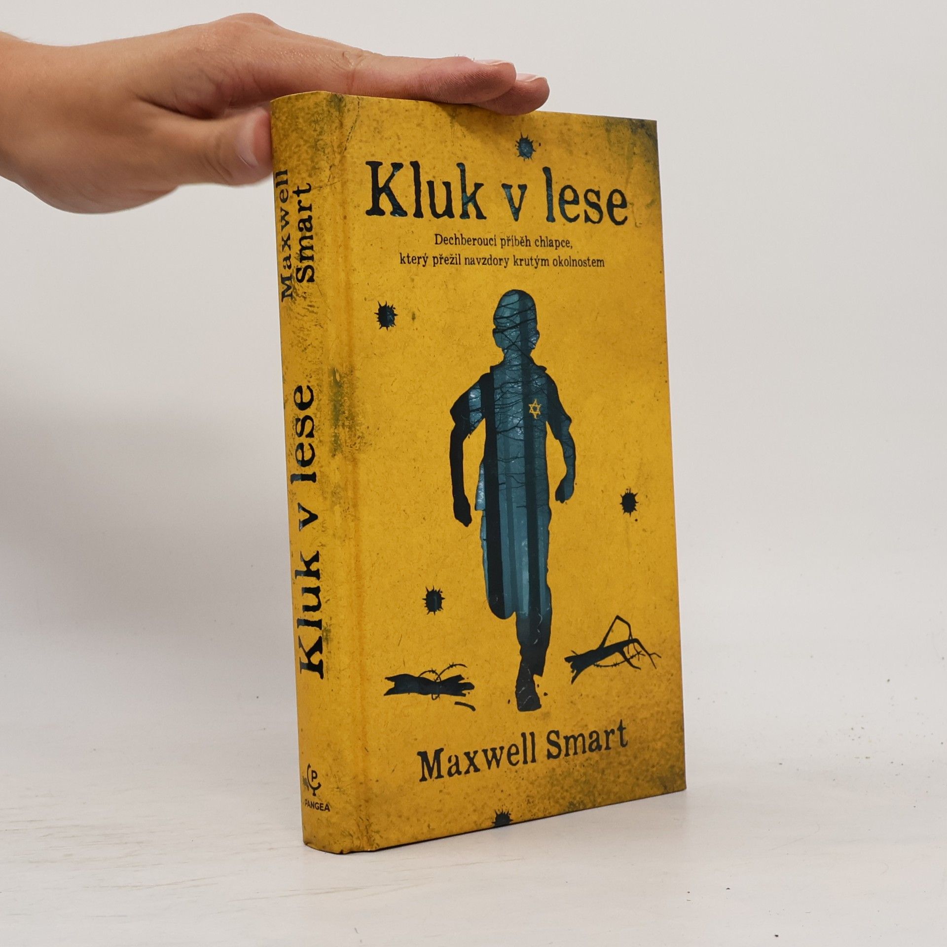 Maxwell Smart Kluk v lese