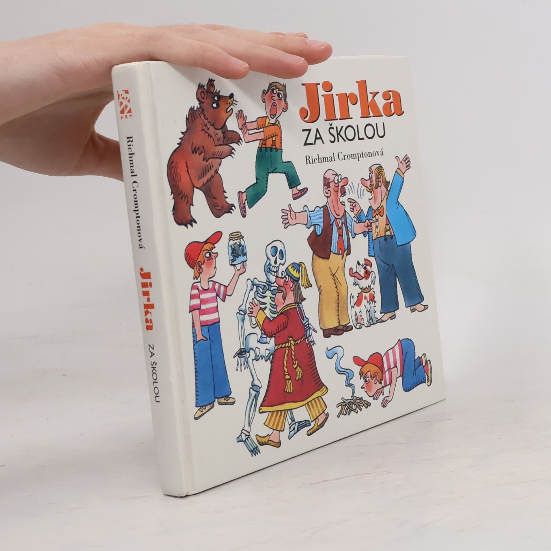 Richmal Crompton Jirka za školou