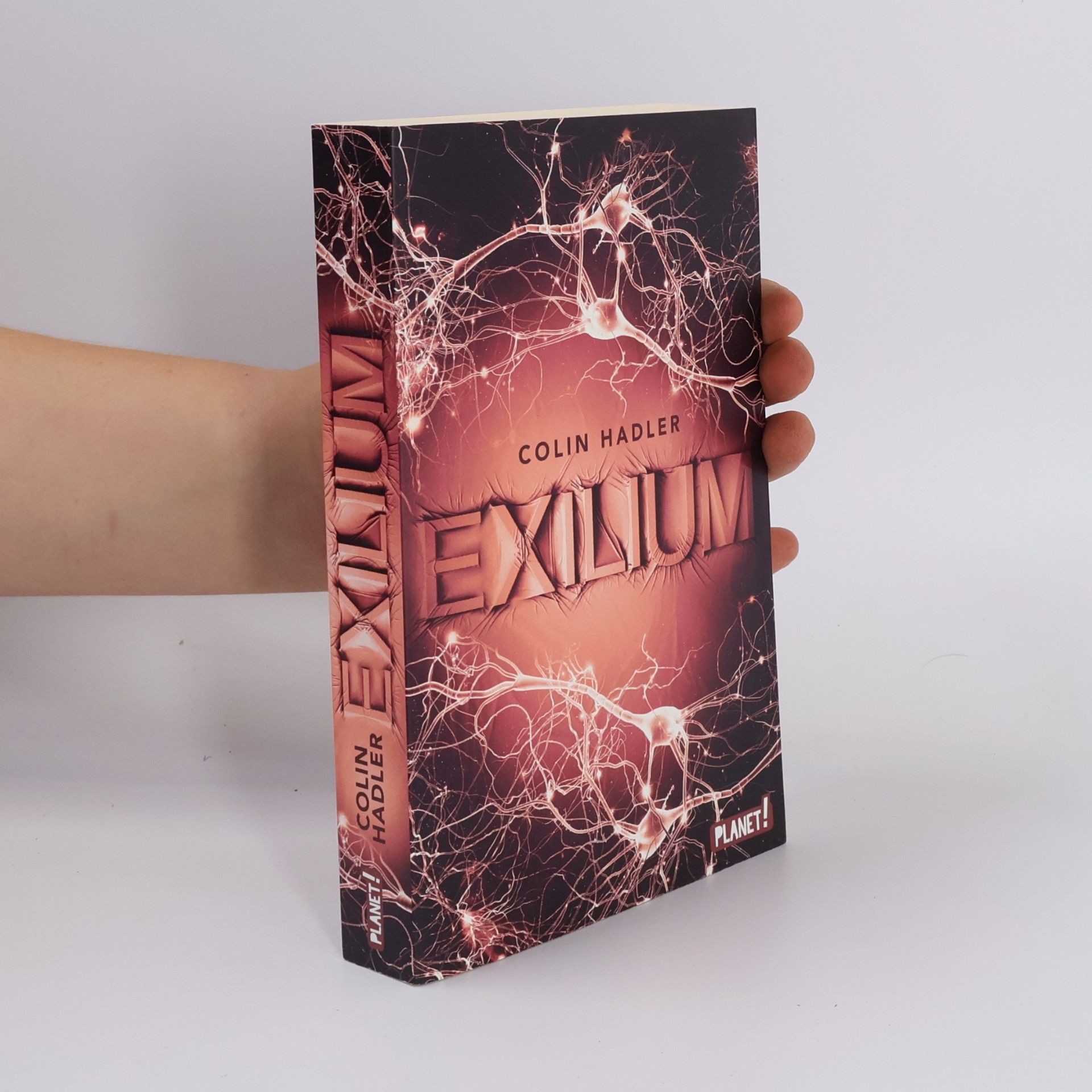 Colin Hadler Exilium