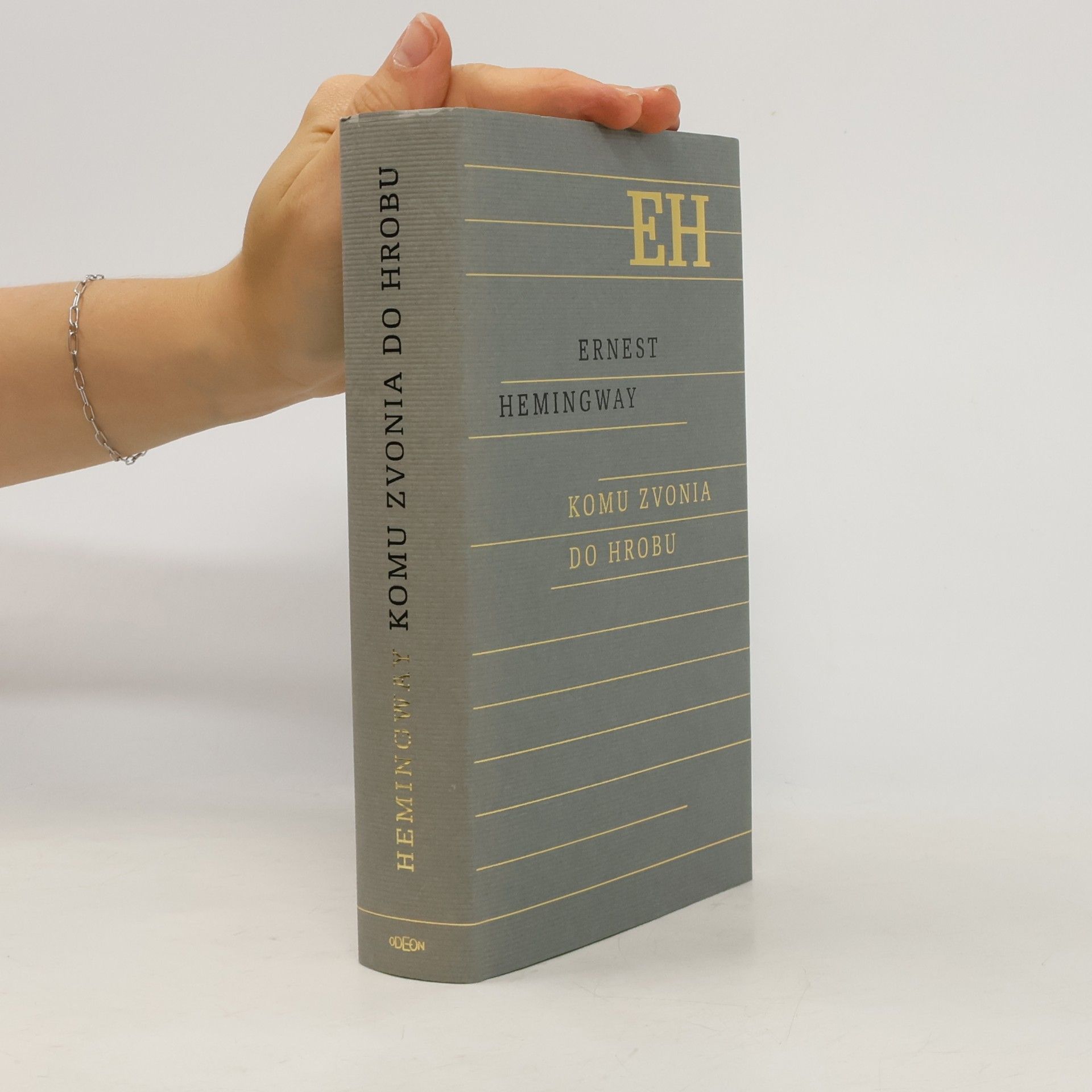 Ernest Hemingway Komu zvonia do hrobu