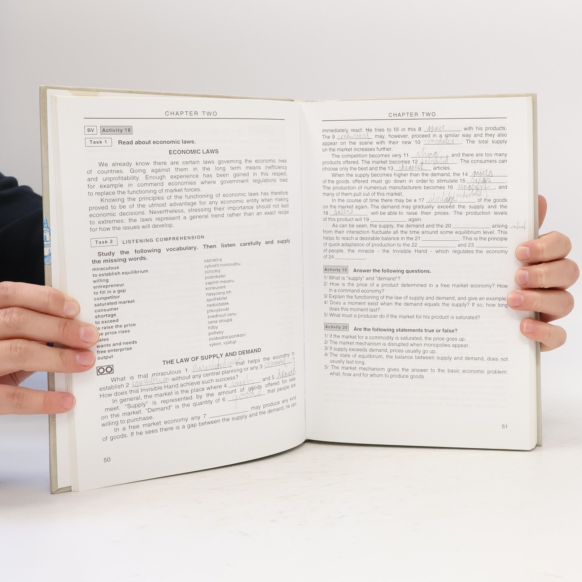 Miroslav Kaftan English in Economics. Angličtina v ekonomii a hospodářství