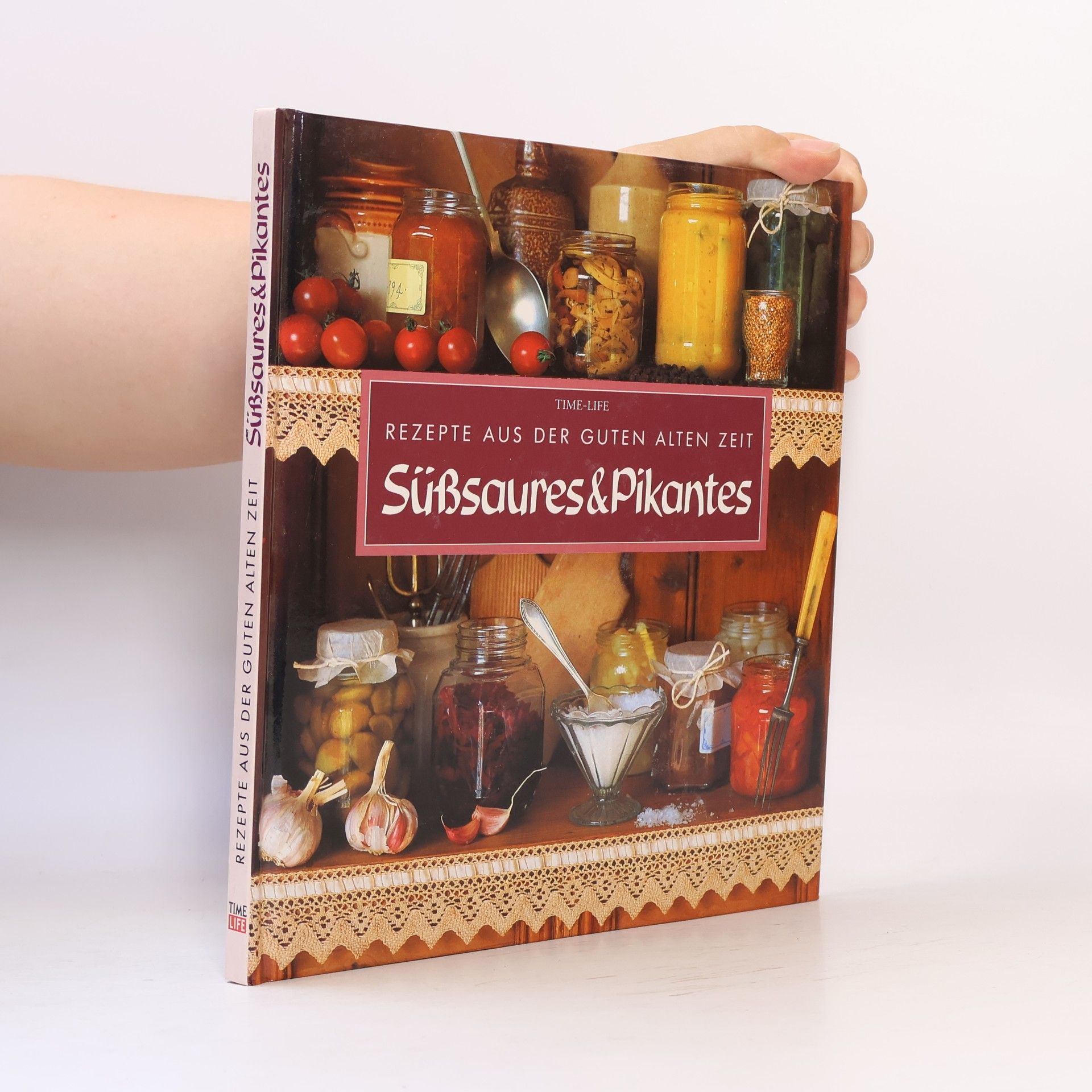 Amelia Swann Süßsaures & Pikantes