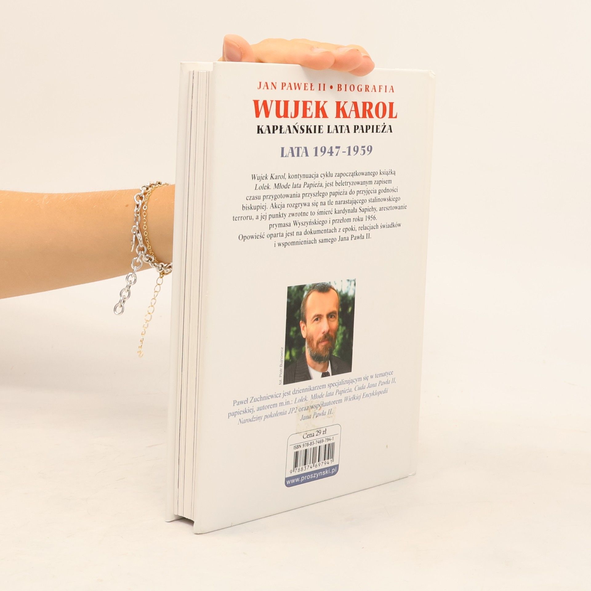 Paweł Zuchniewicz Wujek Karol. Kapłańskie lata Papieża: Jan Paweł II Bibliografia