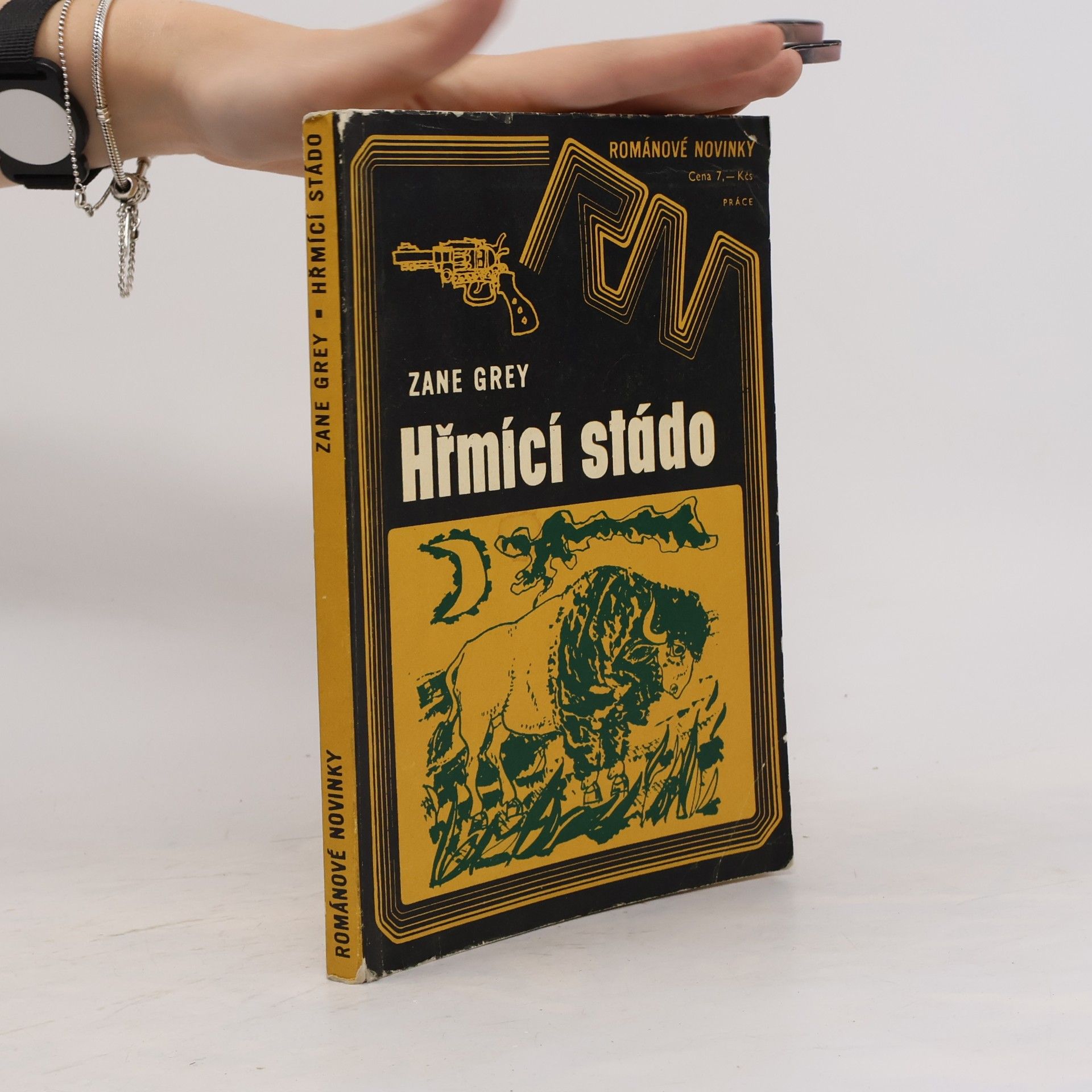 Zane Grey Hřmící stádo