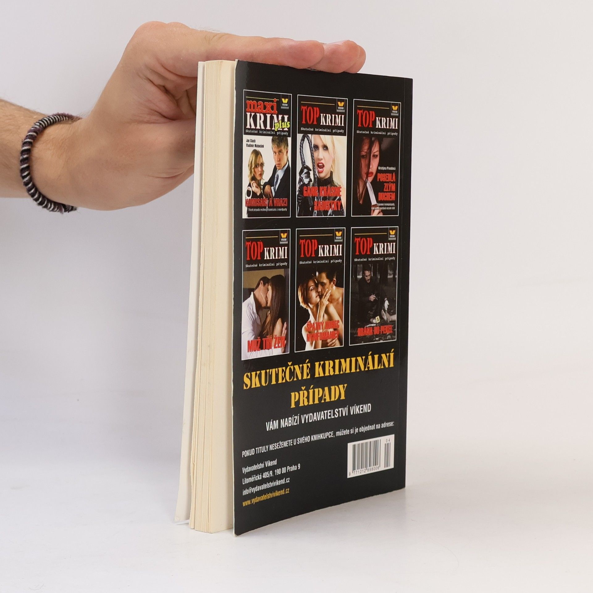 Various authors Levné sešity detektivek 4/2014 - Smůla sexuálního packala. Milenec z Orientu. Půlnoční hrůza