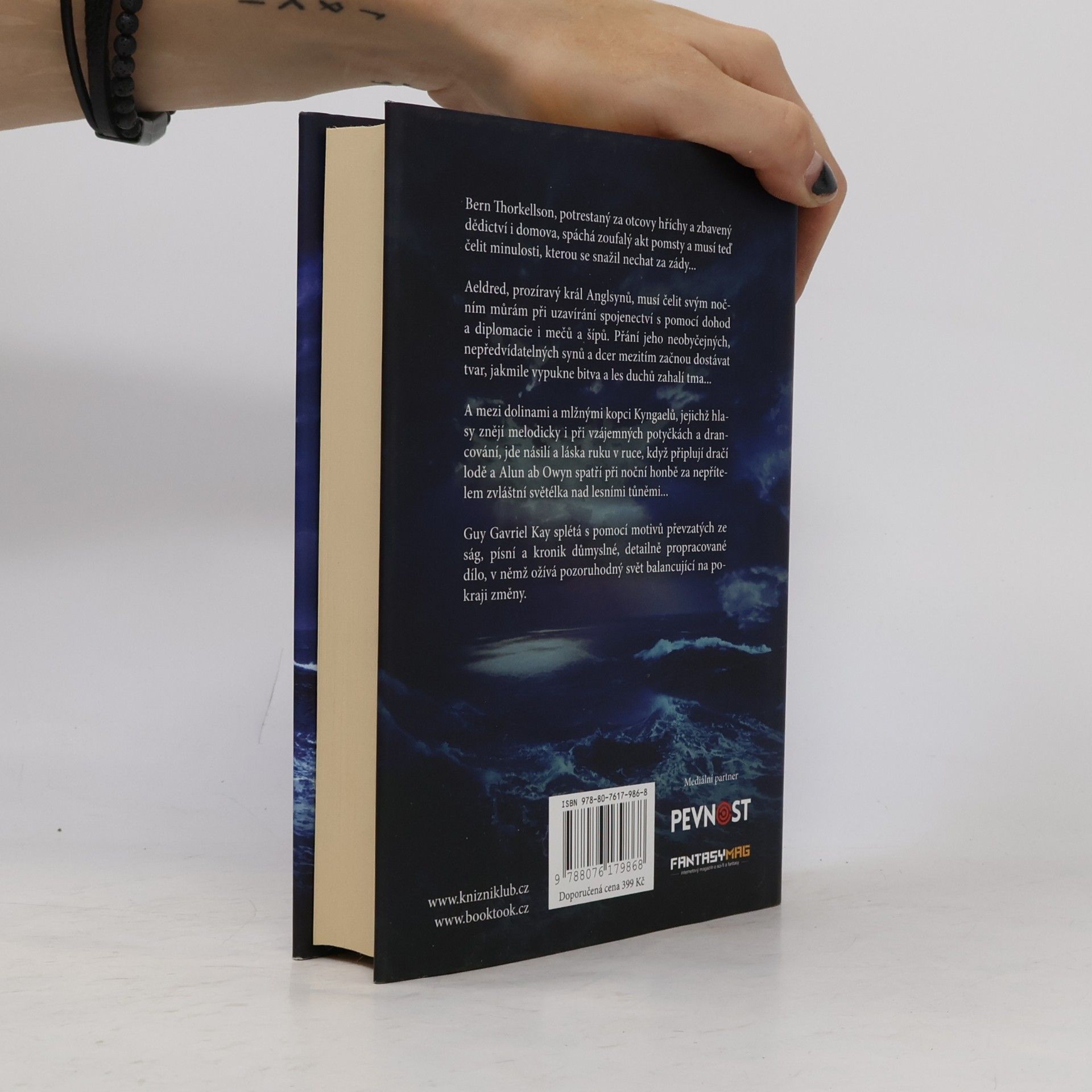 Guy Gavriel Kay Poslední záblesk slunce