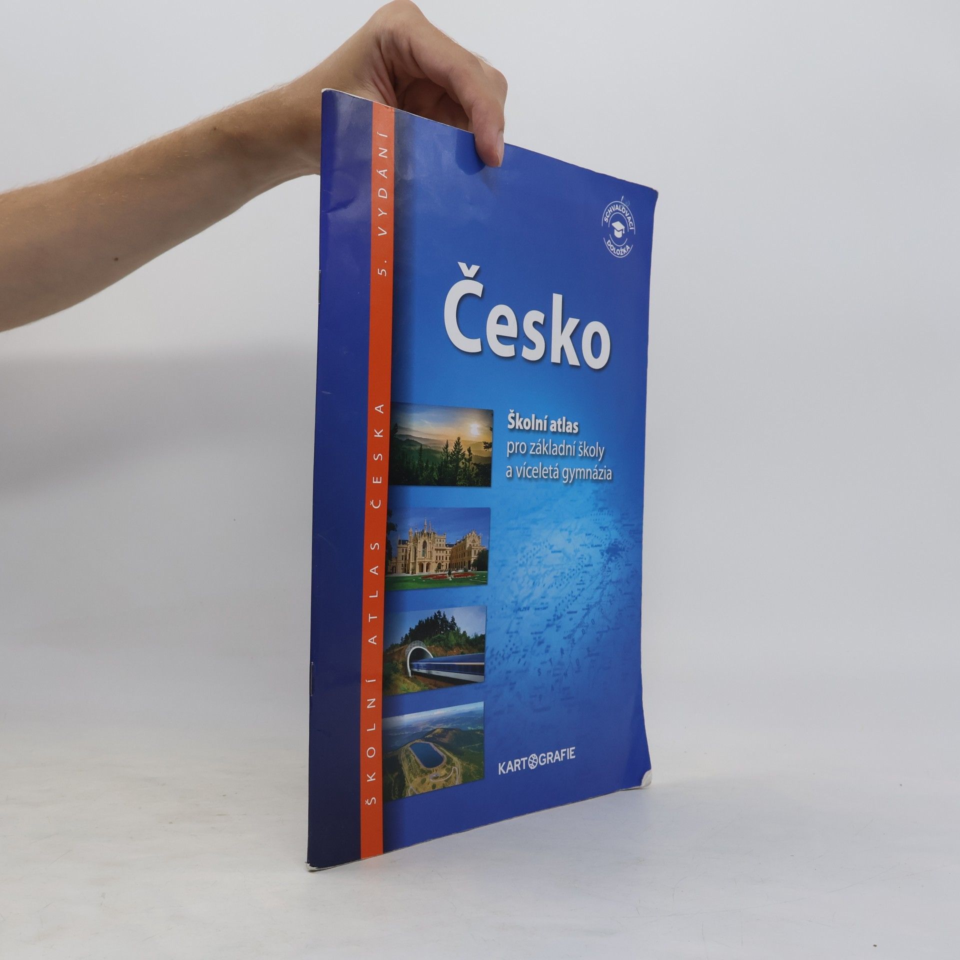 Autorenkollektiv Česko: školní atlas pro základní školy a víceletá gymnázia