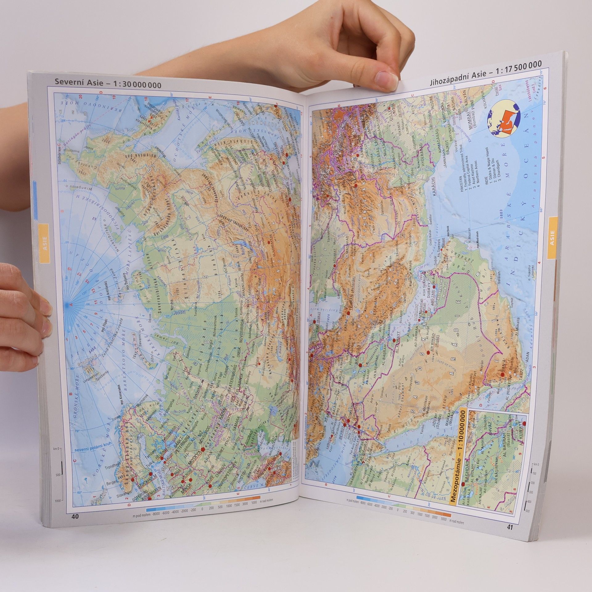Collectif d'auteurs Všeobecný atlas světa do každé rodiny. Svět, Česko a Slovensko, Evropa