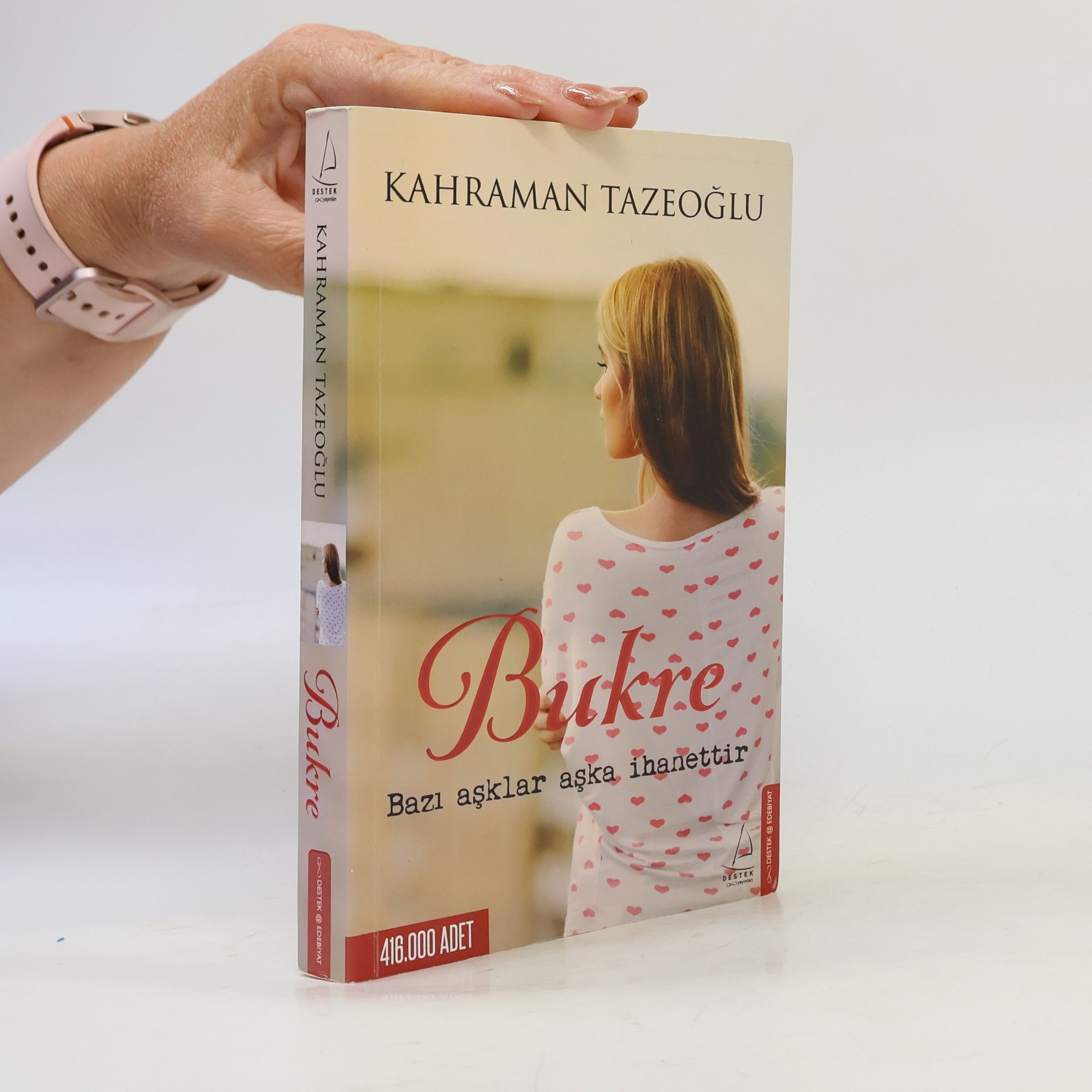 Kahraman Tazeoglu Bukre