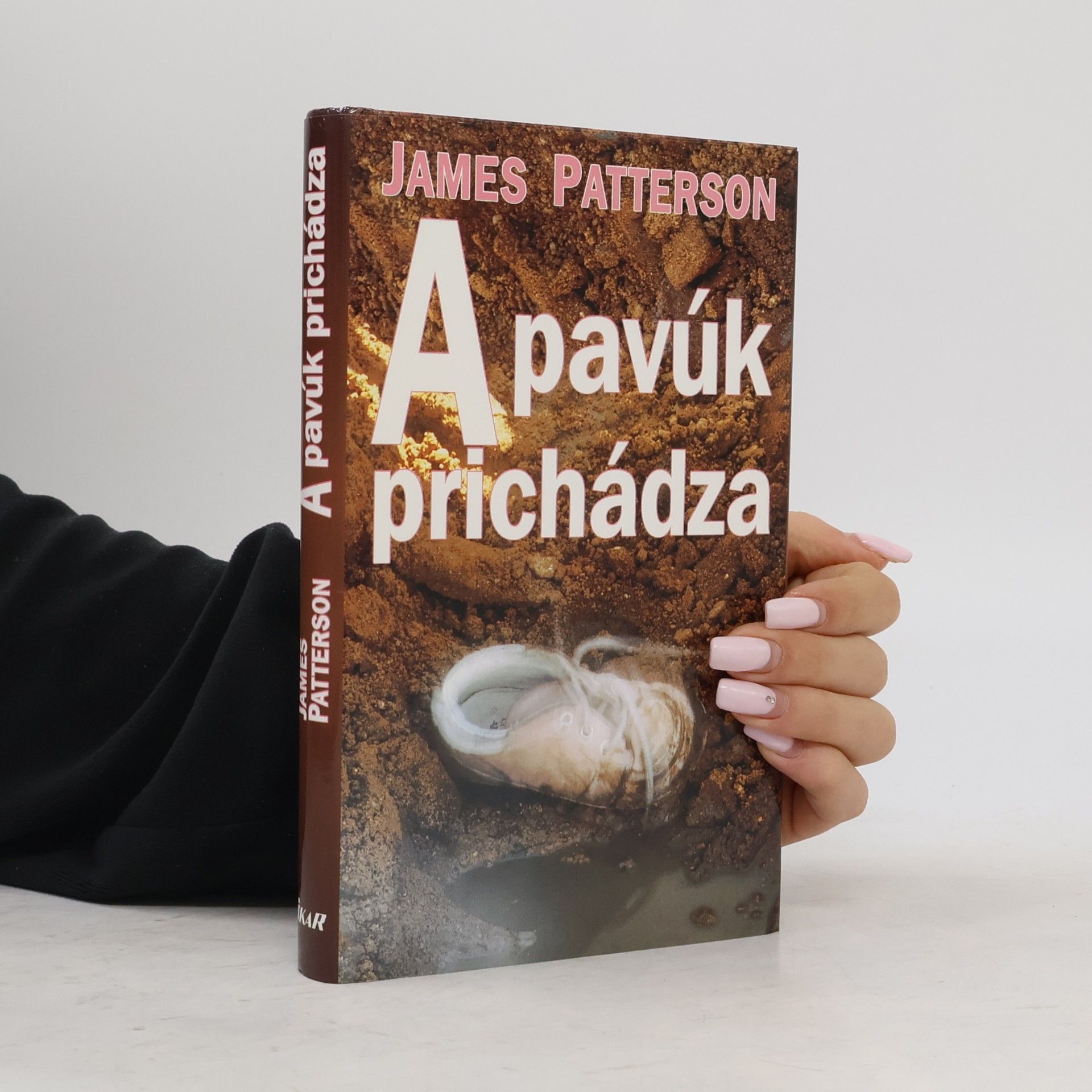 James Patterson A pavúk prichádza