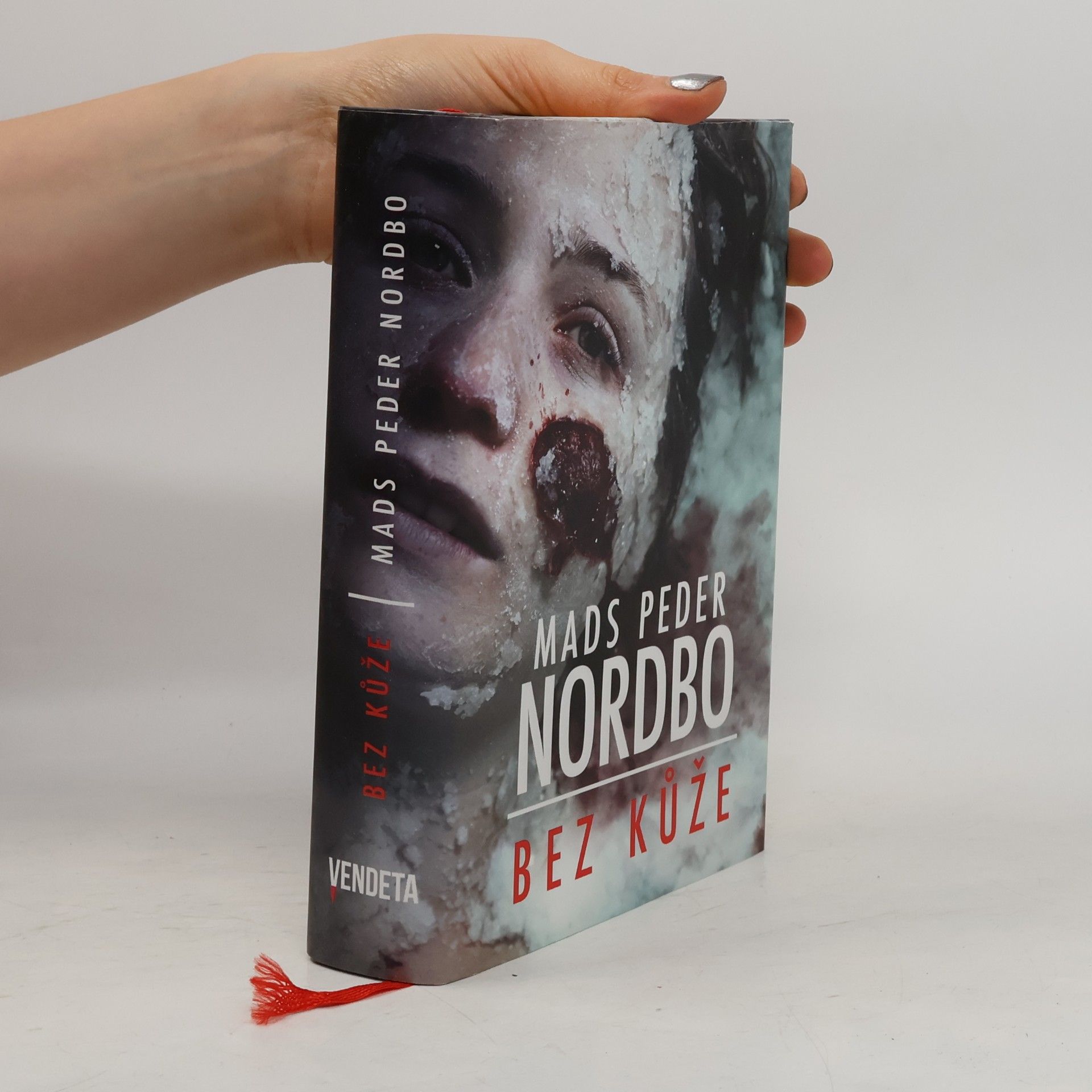 Mads Peder Nordbo Bez kůže