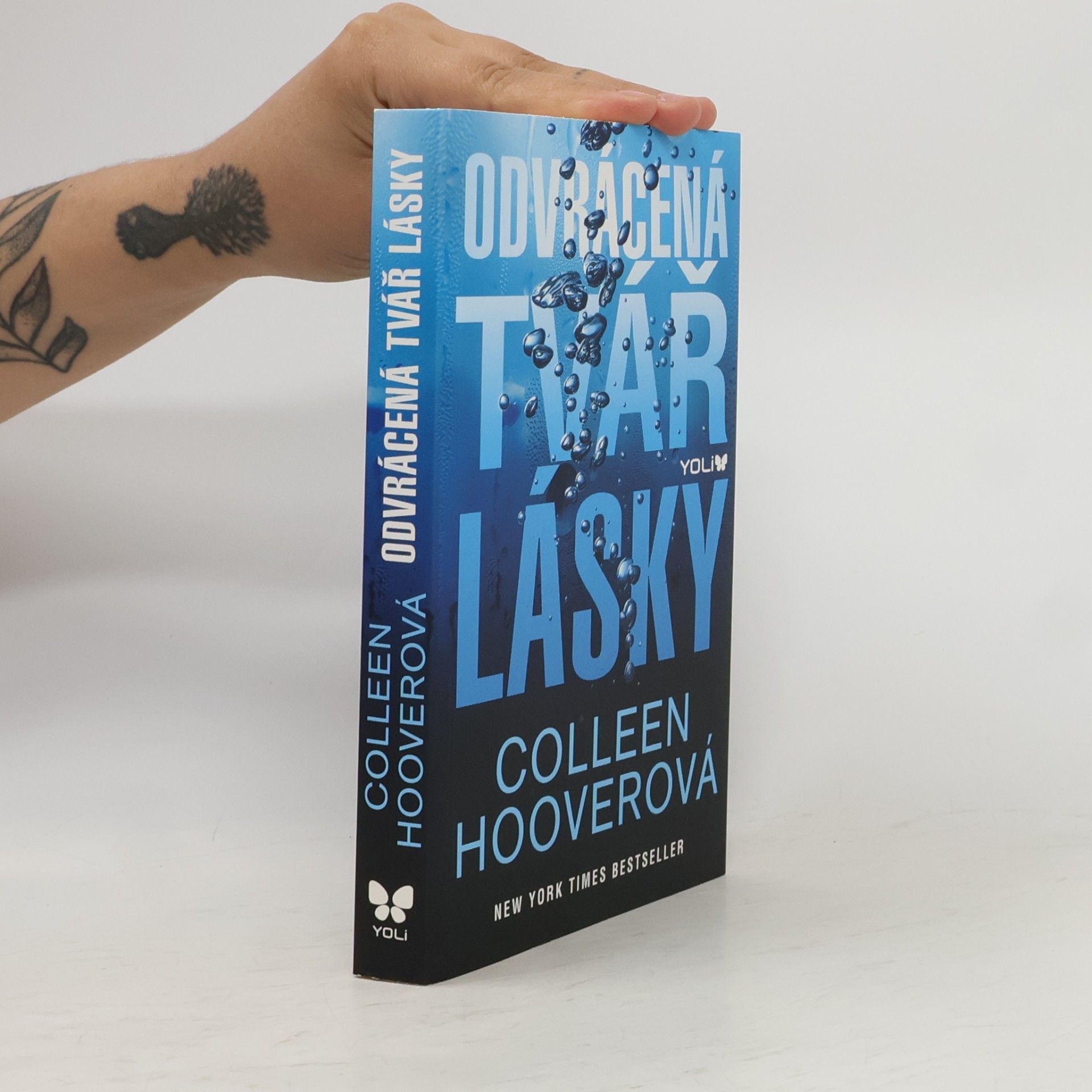 Colleen Hoover Odvrácená tvář lásky