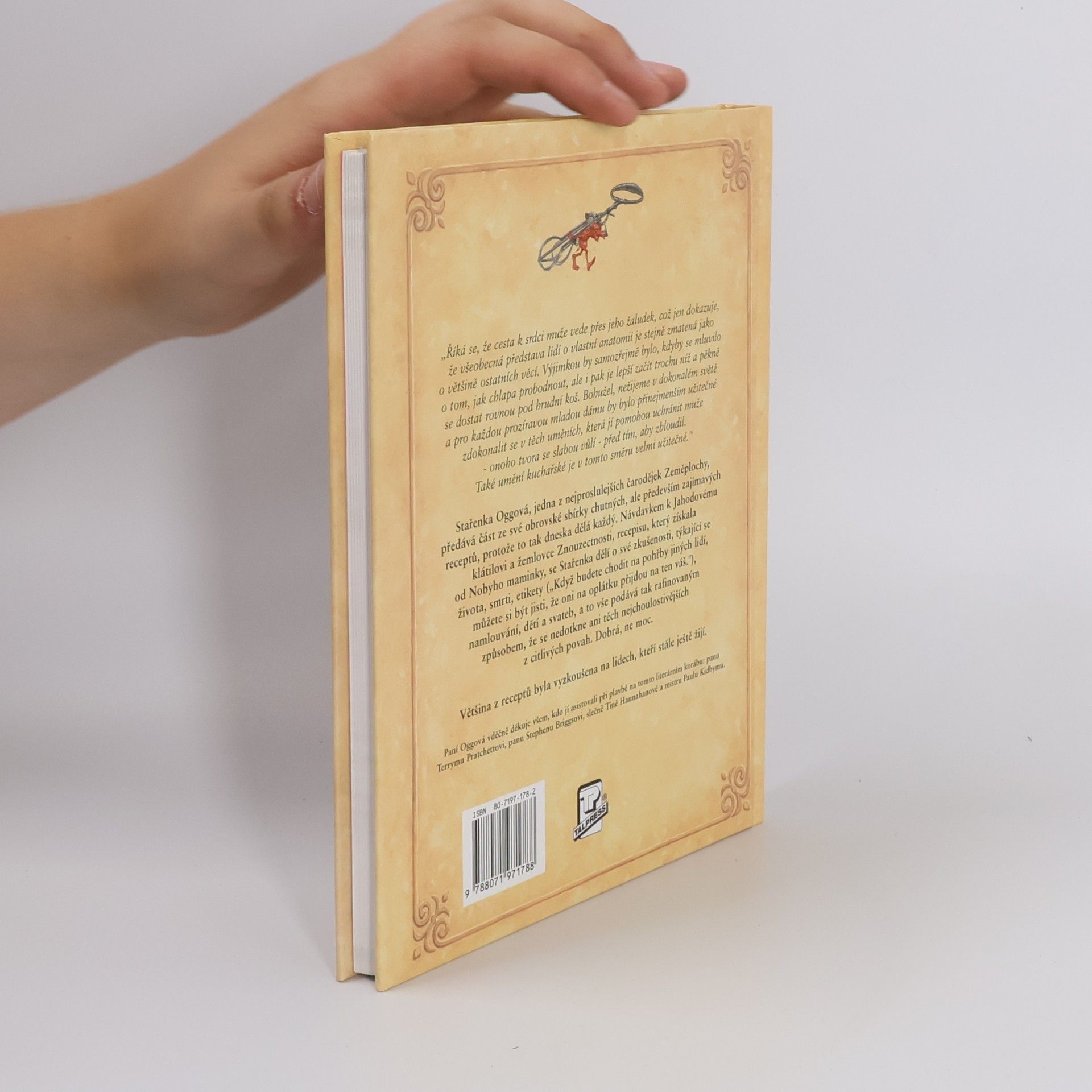 Terry Pratchett Kuchařka stařenky Oggové