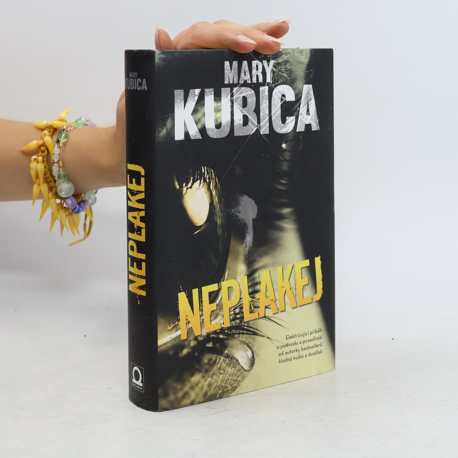Mary Kubica Neplakej