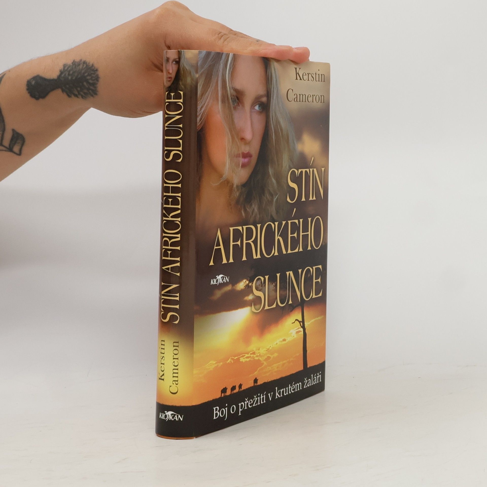 Kerstin Cameron Stín afrického slunce
