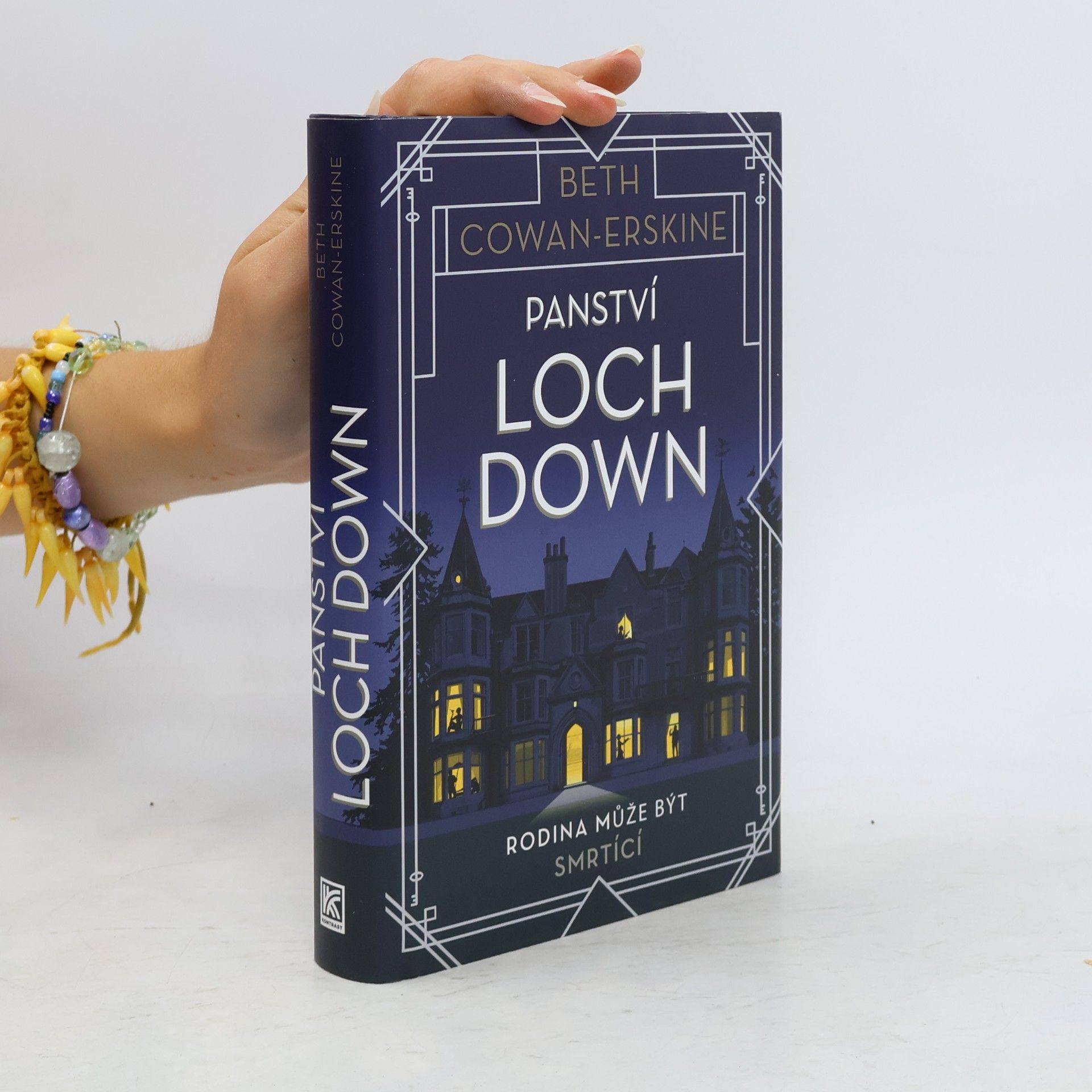 Beth CowanErskine Panství Loch Down