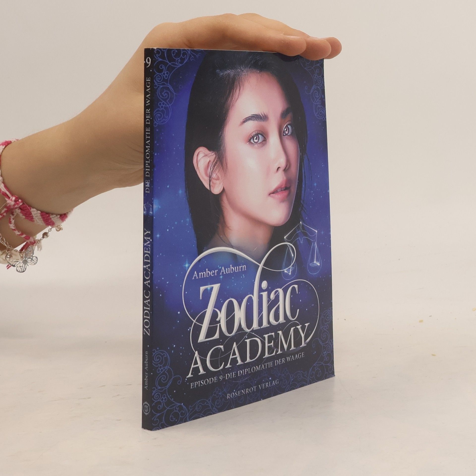 Amber Auburn Zodiac Academy 9