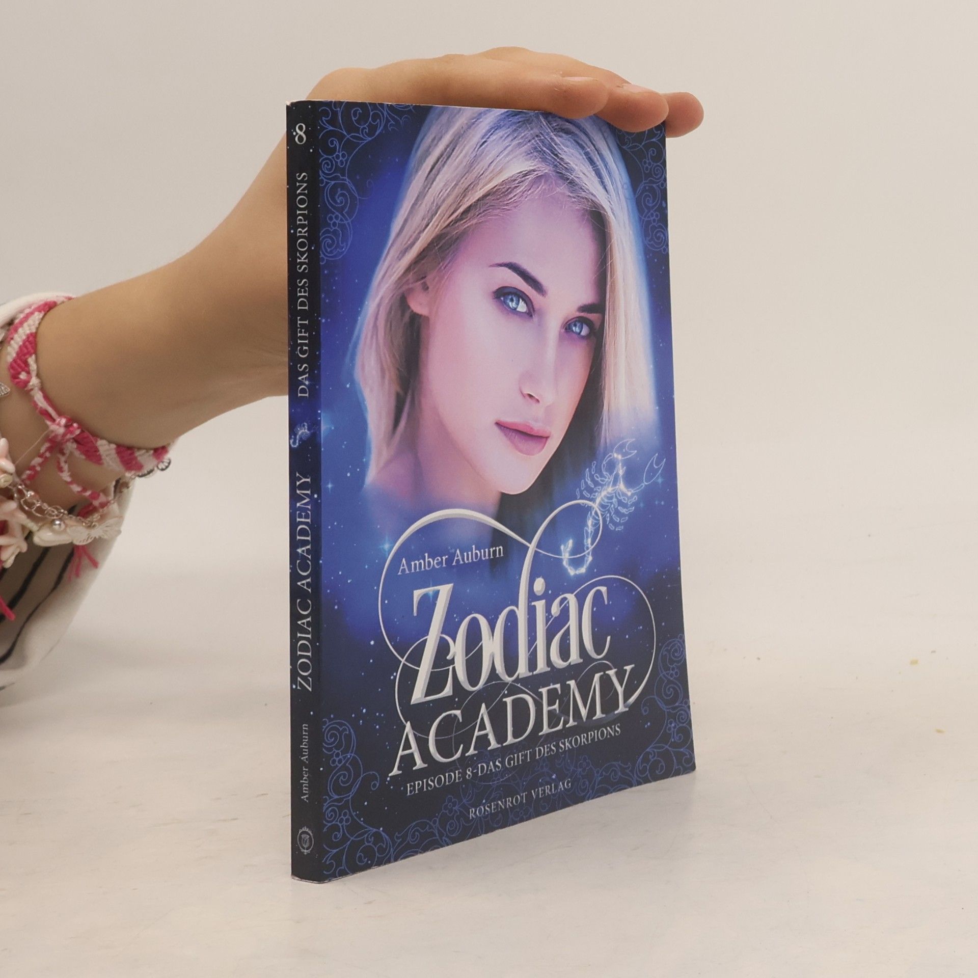 Amber Auburn Zodiac Academy