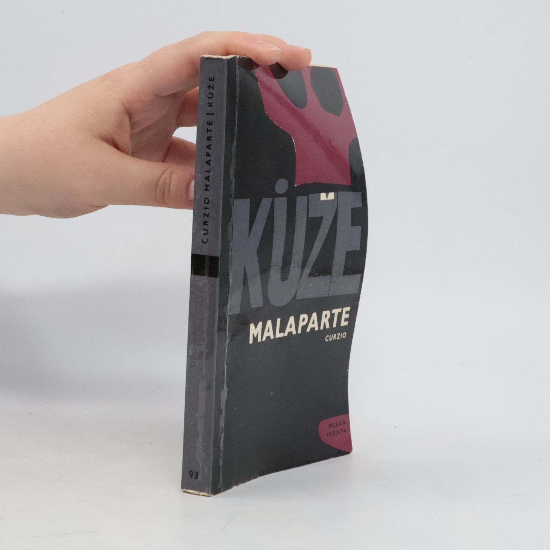 Curzio Malaparte Kůže