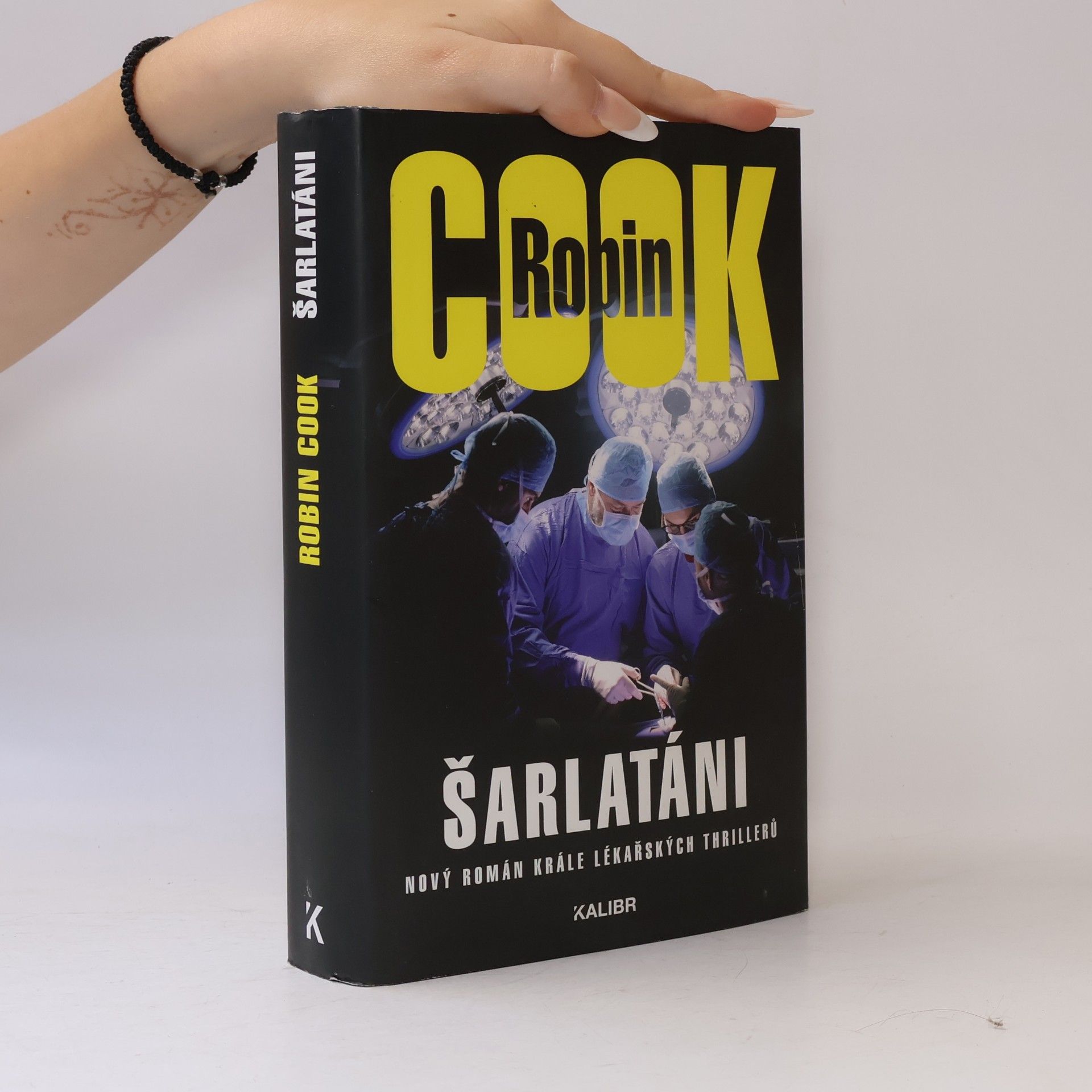 Robin Cook Šarlatáni