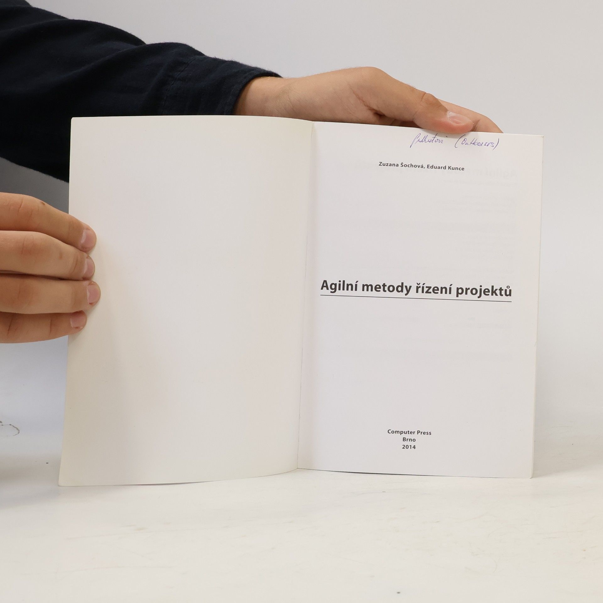 Zuzana Šochová Agilní metody řízení projektů