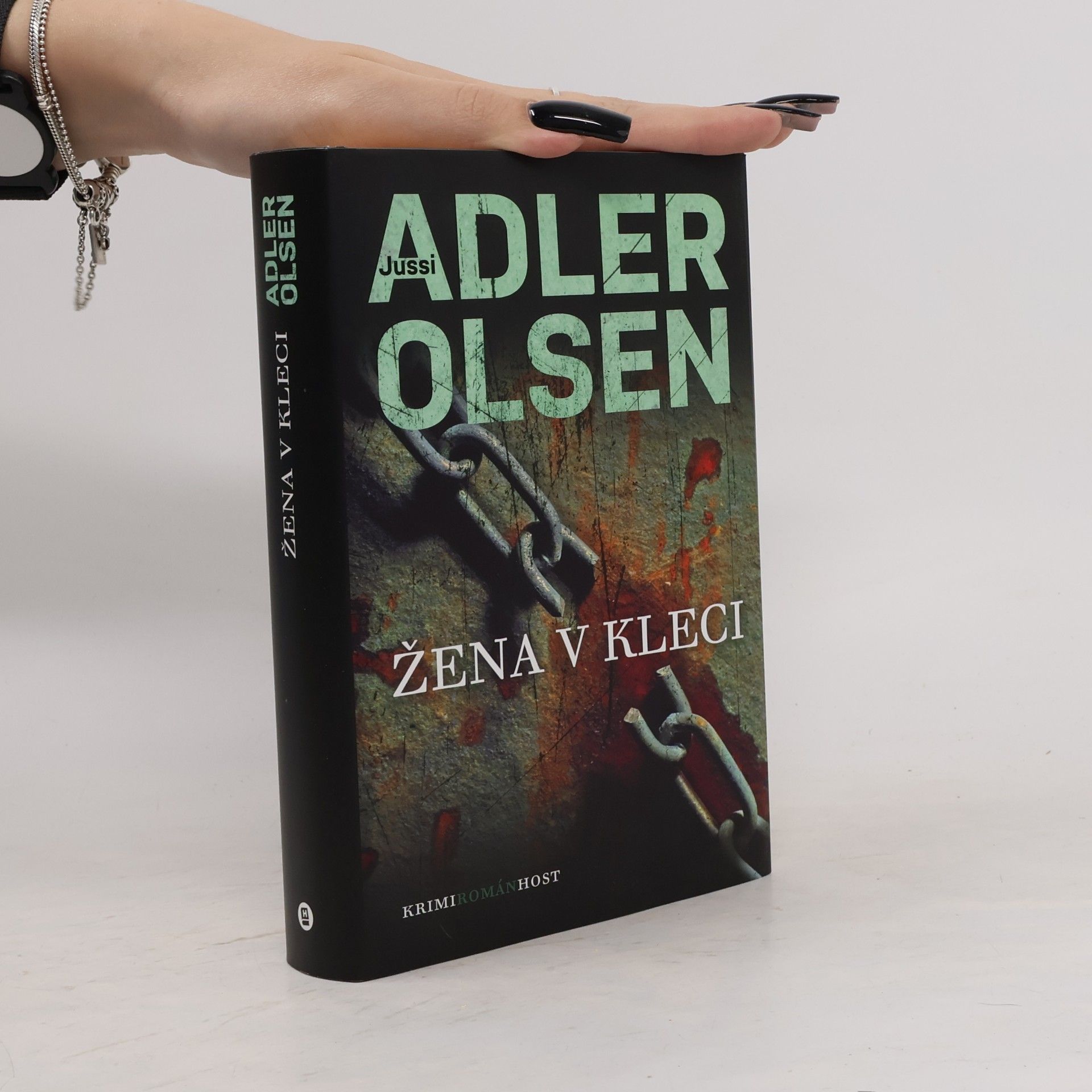 Jussi Adler-Olsen Žena v kleci