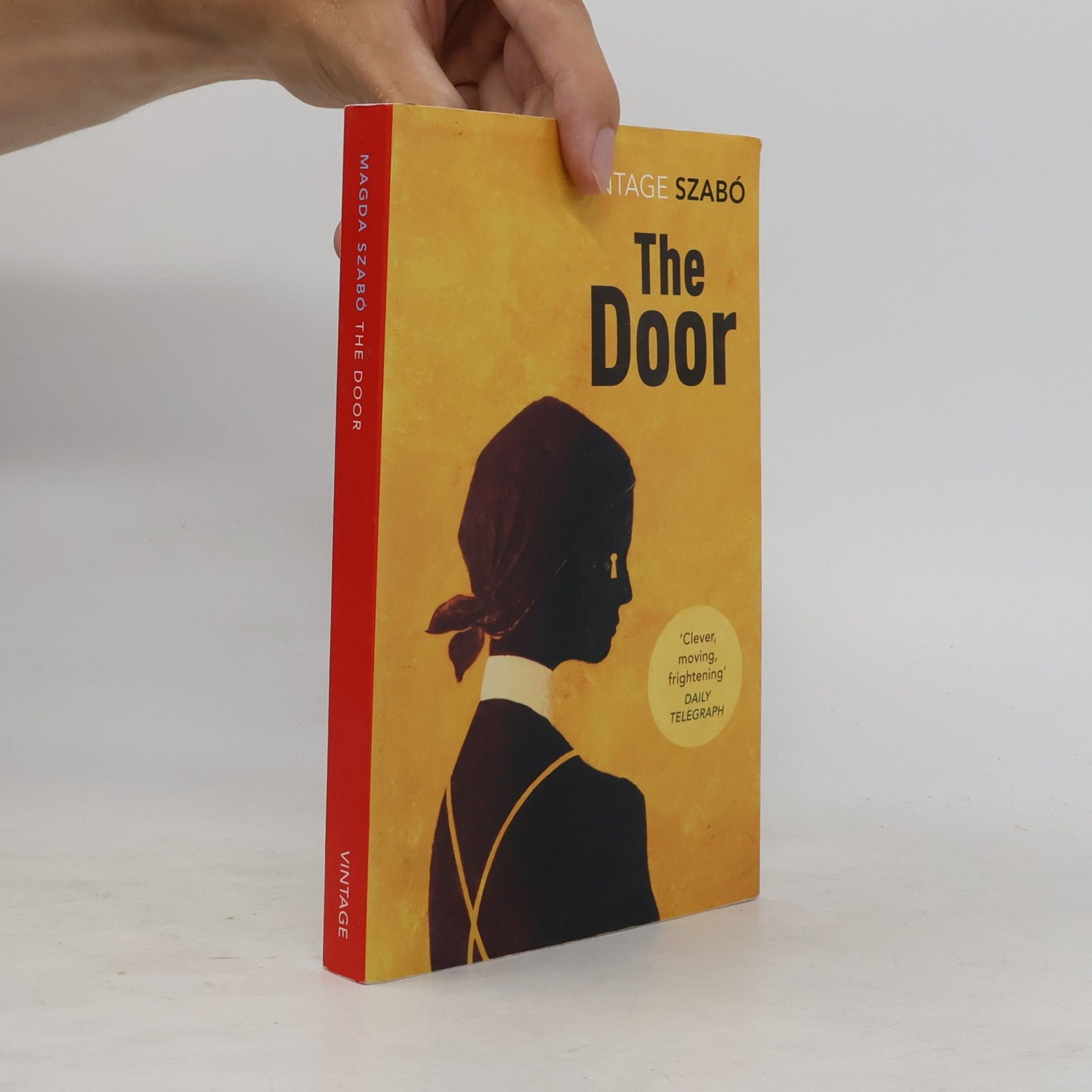 Magda Szabó The Door