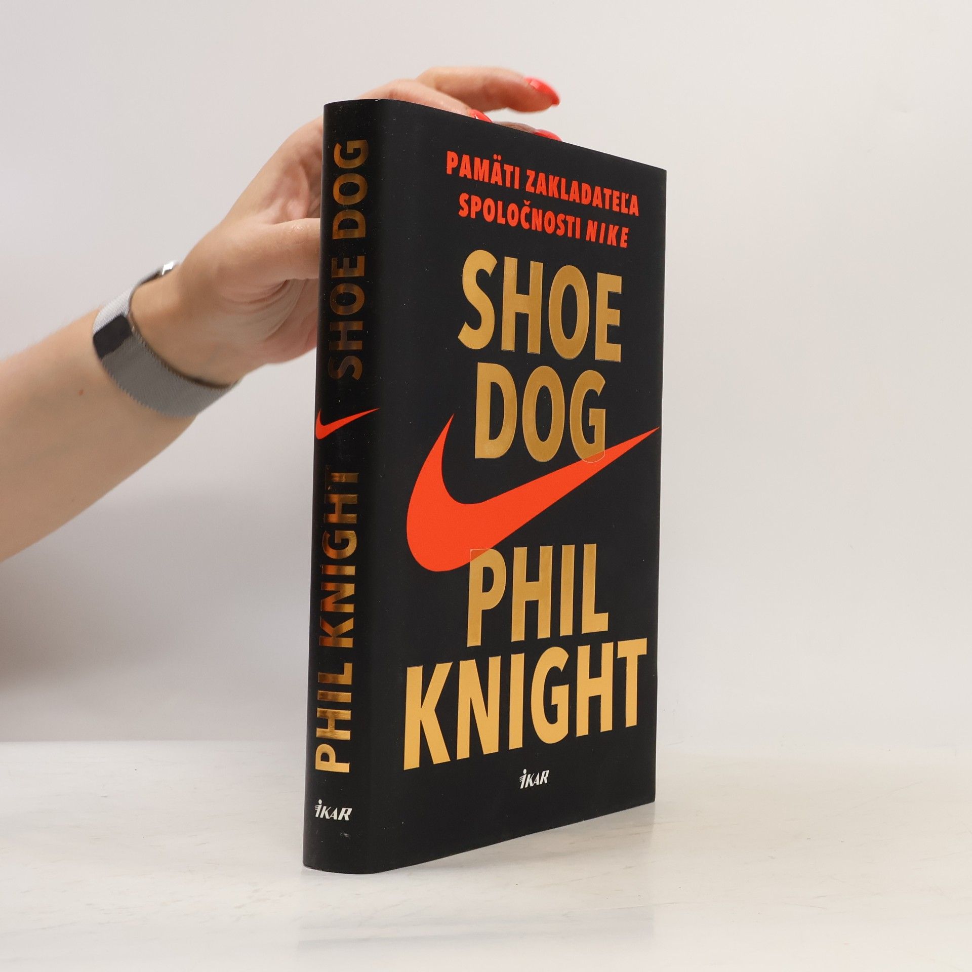 Phil Knight Shoe Dog