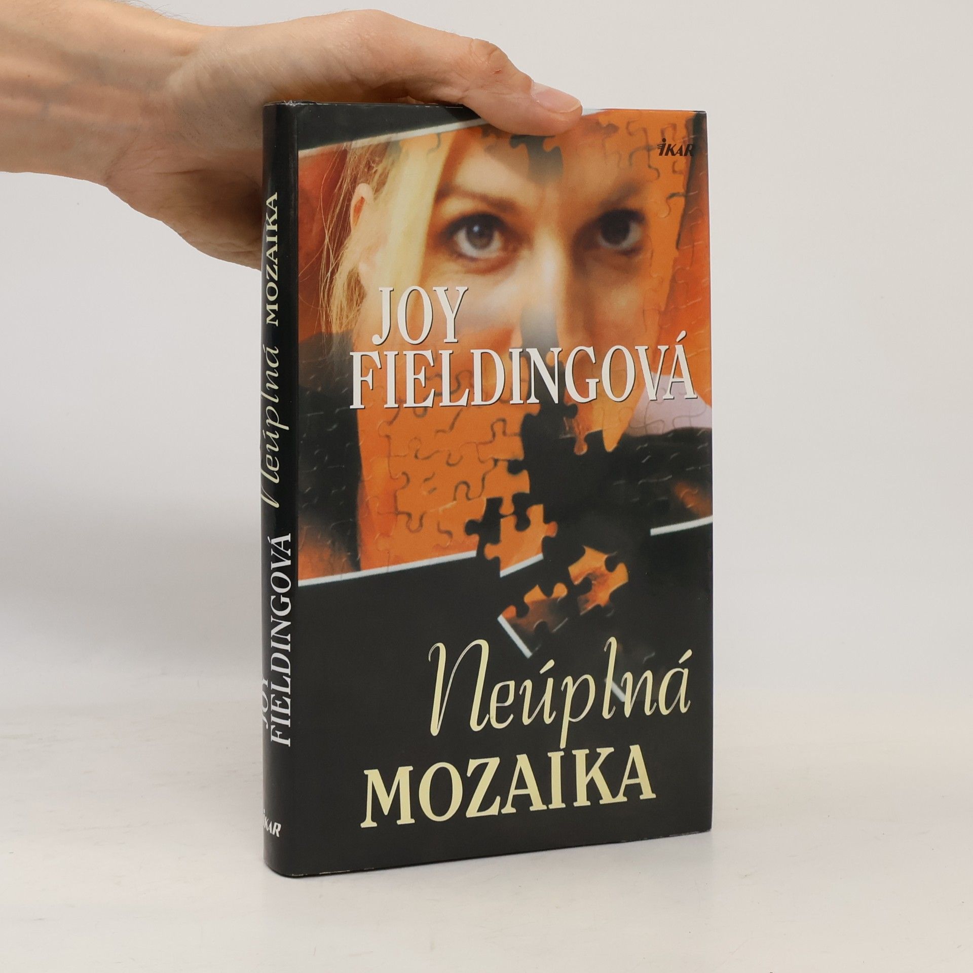 Joy Fielding Neúplná mozaika