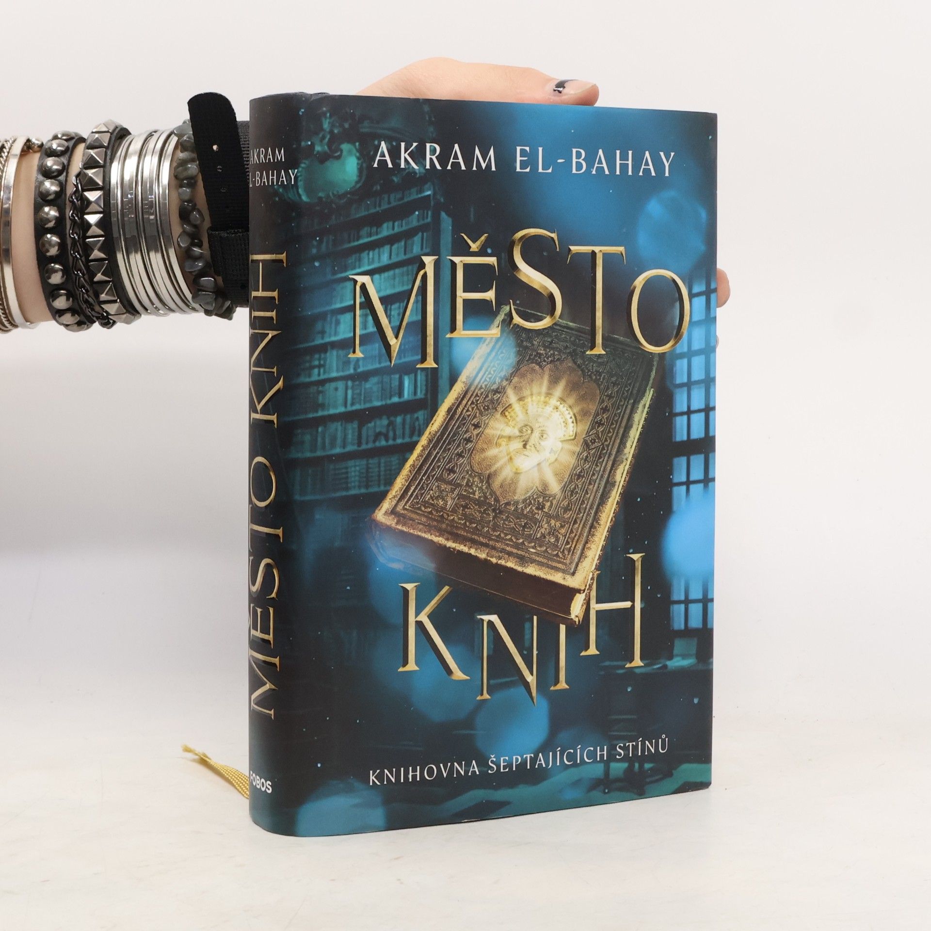 Akram El-Bahay Město knih