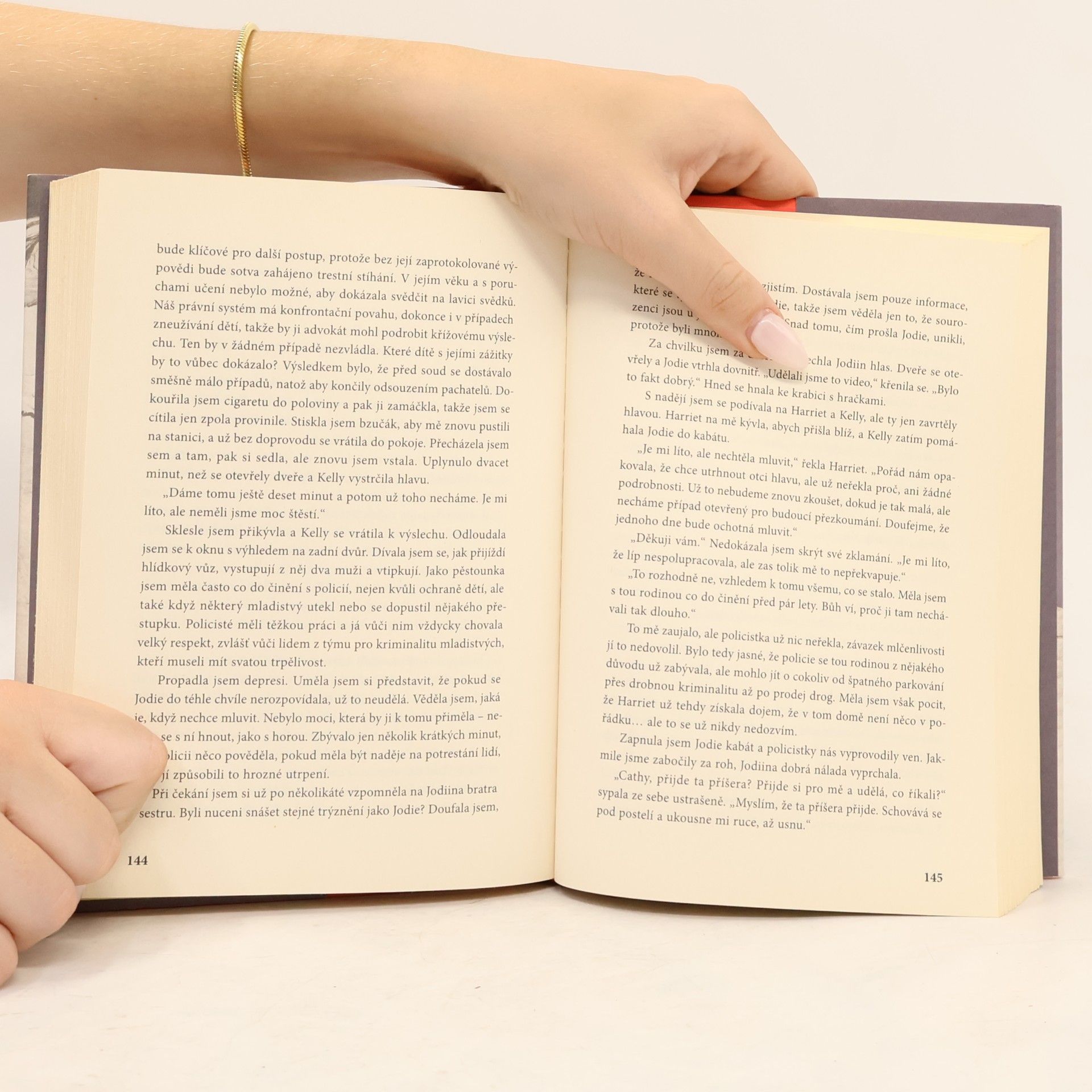 Cathy Glass Rozbitá : příběh zneužívaného a odvrženého dítěte