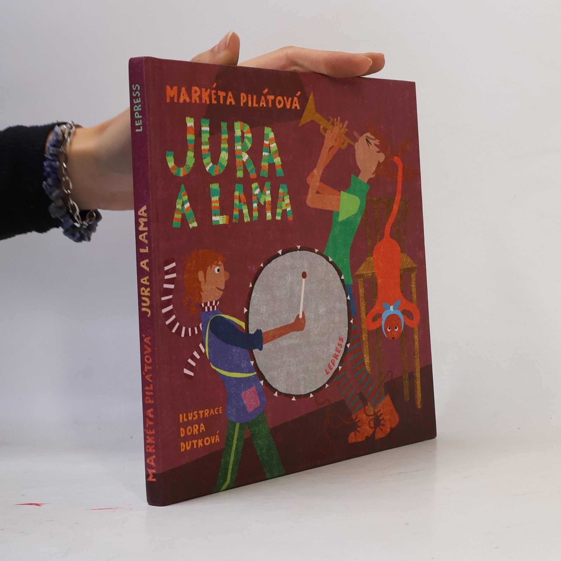 Dora Dutková Jura a lama