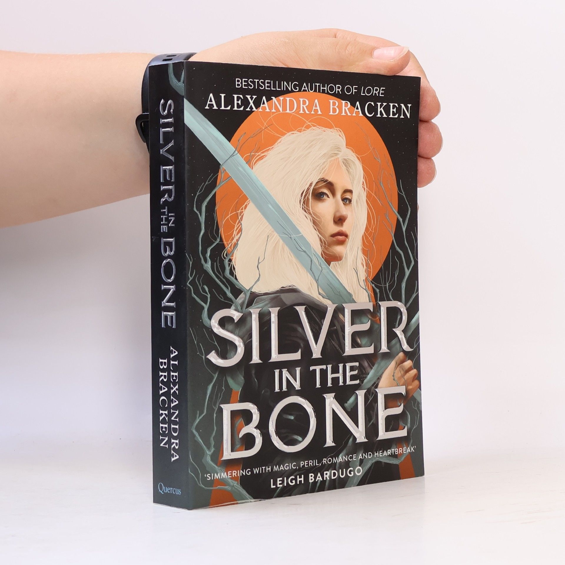 Alexandra Bracken Silver in the Bone