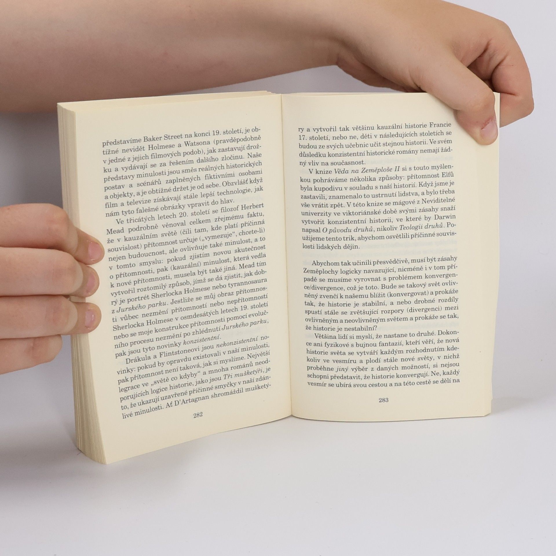 Terry Pratchett Věda na Zeměploše. Darwinovy hodinky