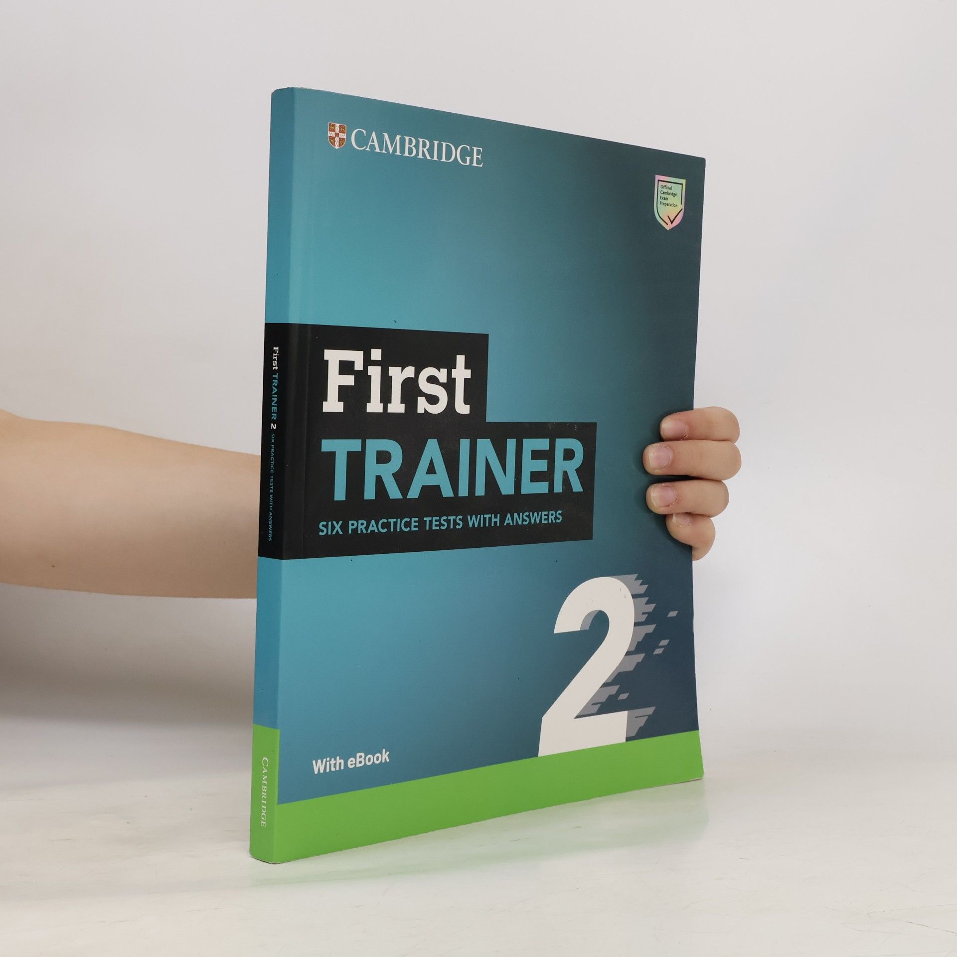 Autorenkollektiv First Trainer 2 Six Practice Tests with Answers with Resources Download with eBook