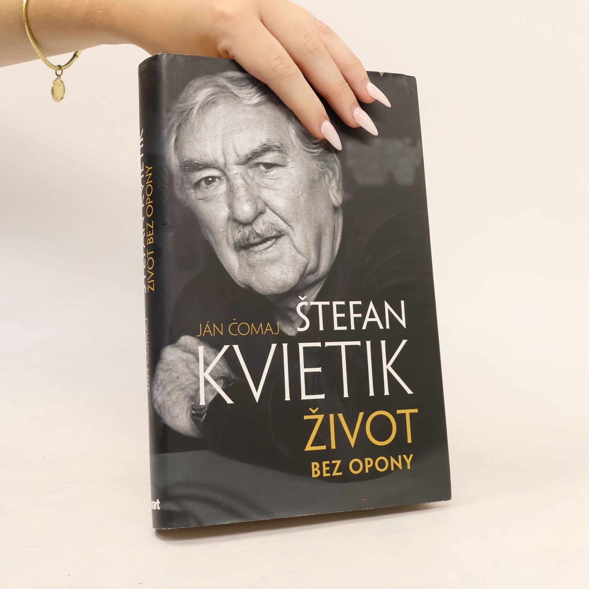 Ján Čomaj Štefan Kvietik - Život bez opony