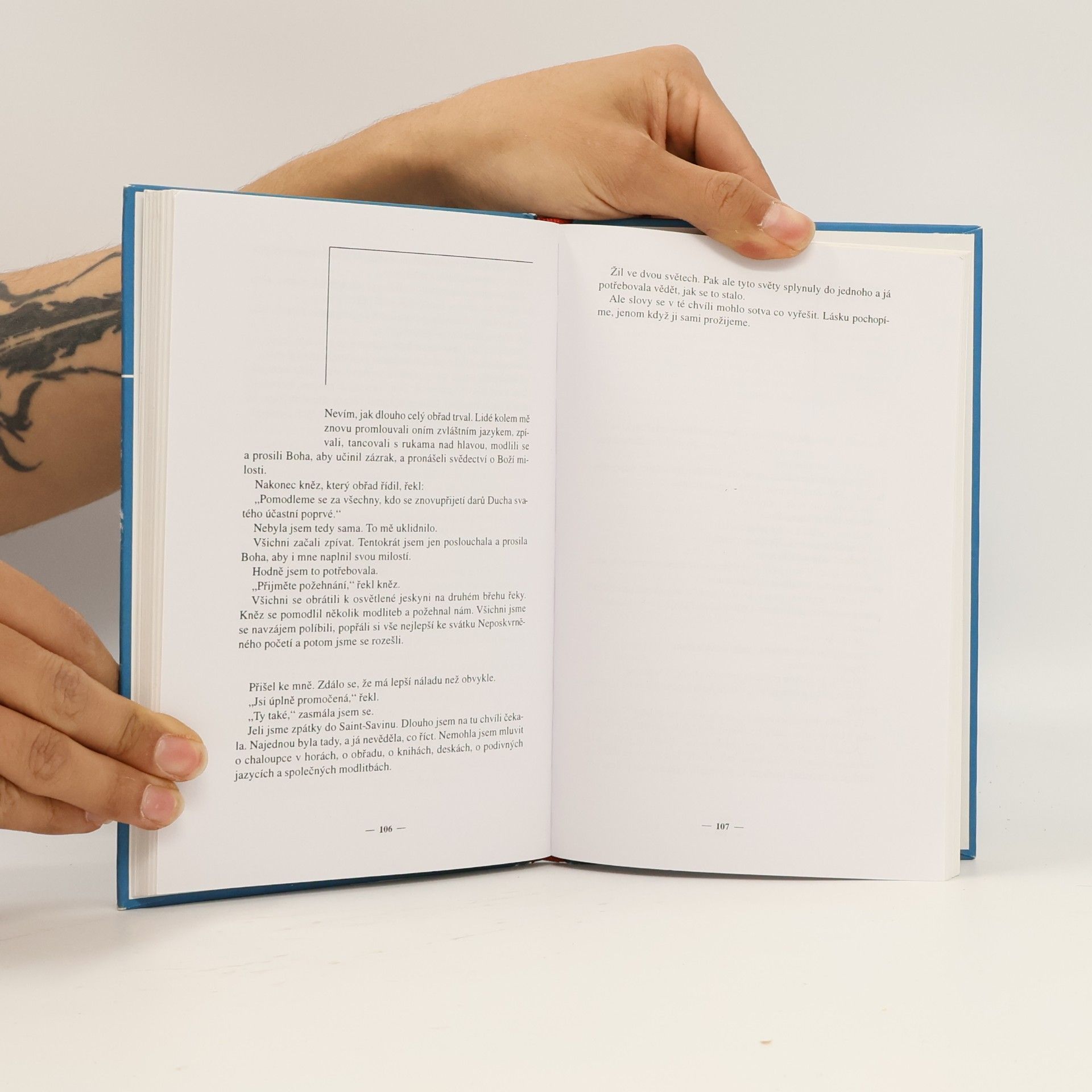 Paulo Coelho U řeky Piedra jsem usedla a plakala