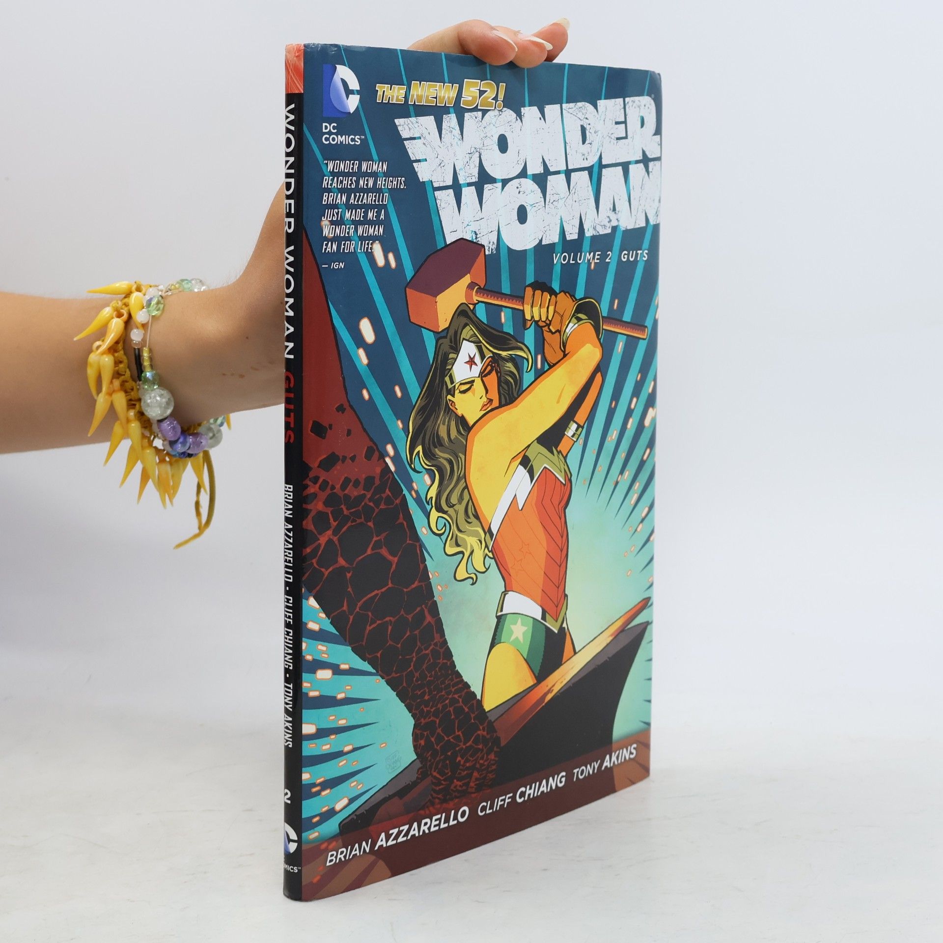 Wonder Woman Volume 2. Guts