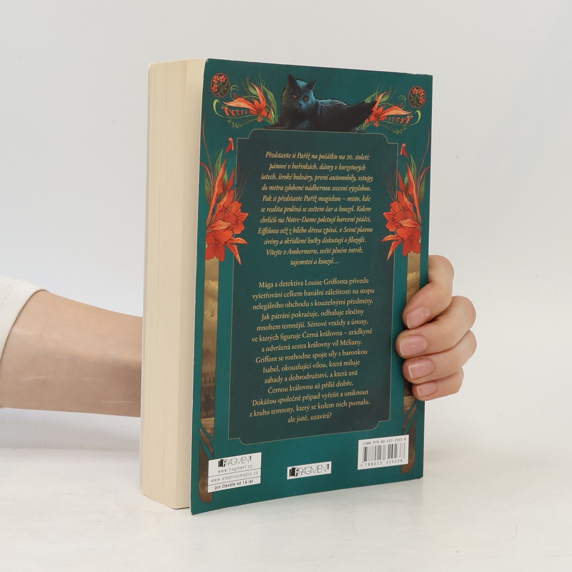 Pierre Pevel Magická Paříž. Prokletí Černé královny